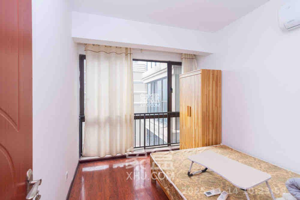 海洋半岛(月珑湾) 3室2厅1卫 2300.0元/月 海洋半岛(月珑湾) 3室2厅1卫 2300.0元/月室内图