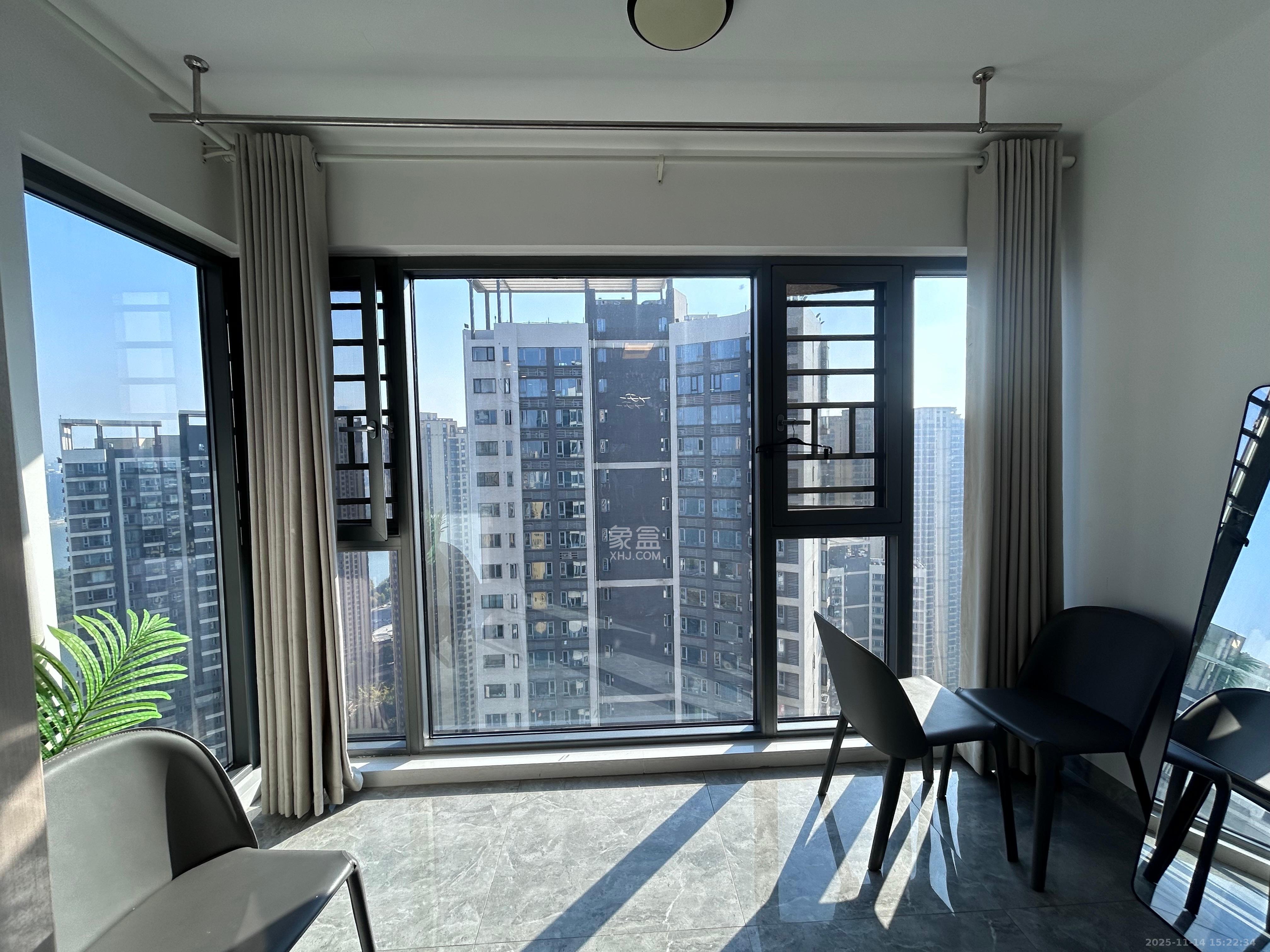 保利天禧D区 3室2厅2卫 3900.0元/月 保利天禧D区 3室2厅2卫 3900.0元/月室内图