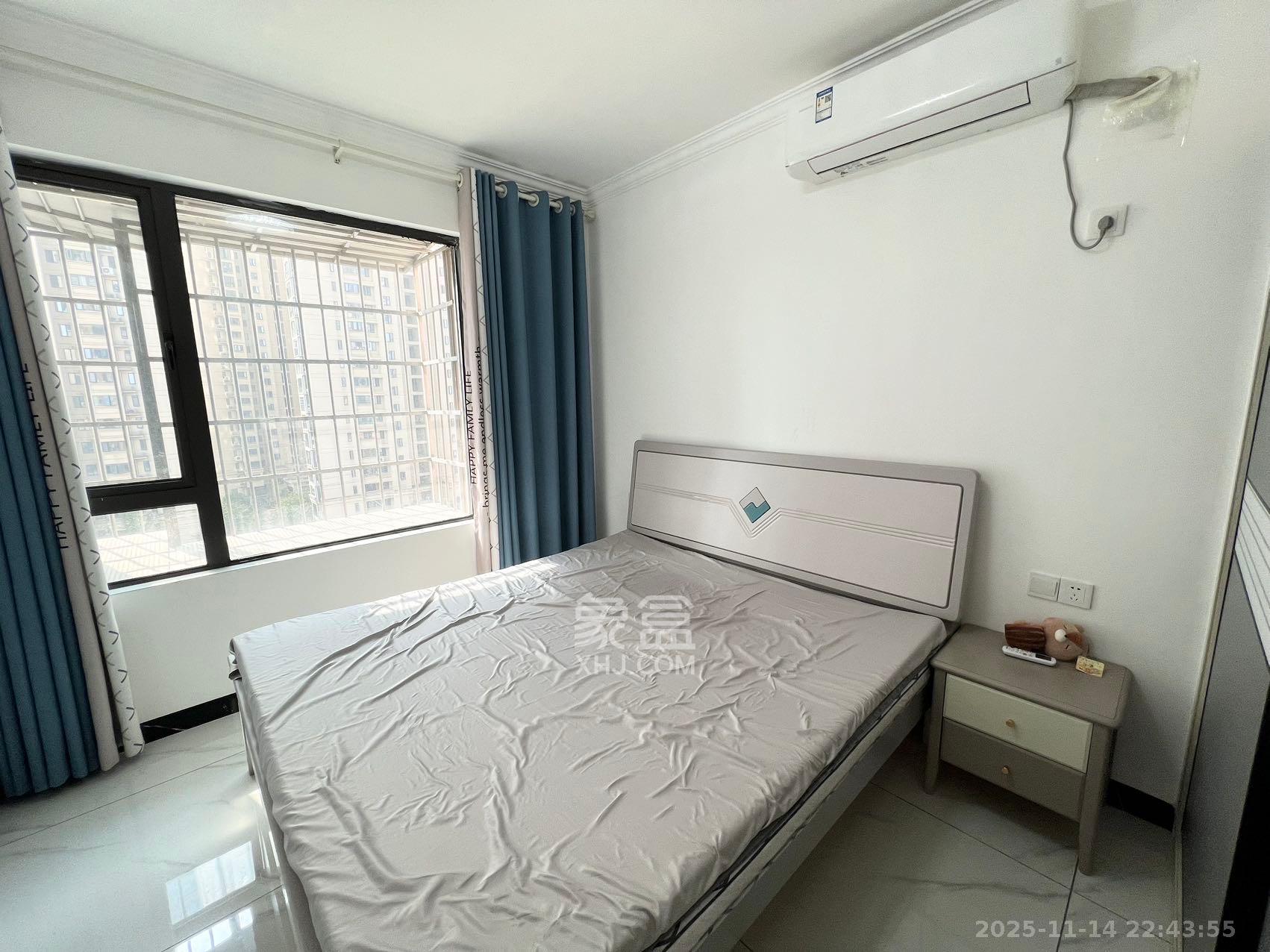 东合新苑  2室2厅1卫    2000.0元/月室内图