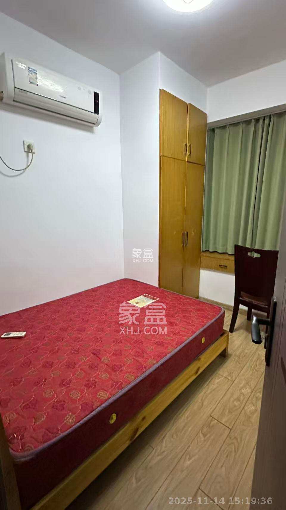 麓谷加州阳光 1室1厅1卫 650.0元/月 麓谷加州阳光 1室1厅1卫 650.0元/月室内图