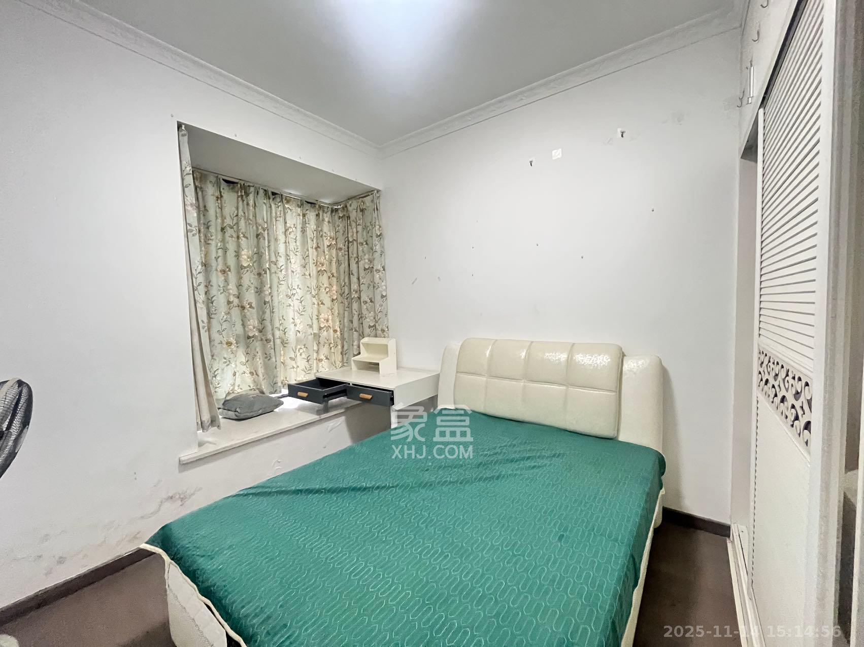 湘江世纪城贯江苑  3室2厅2卫    2200.0元/月室内图