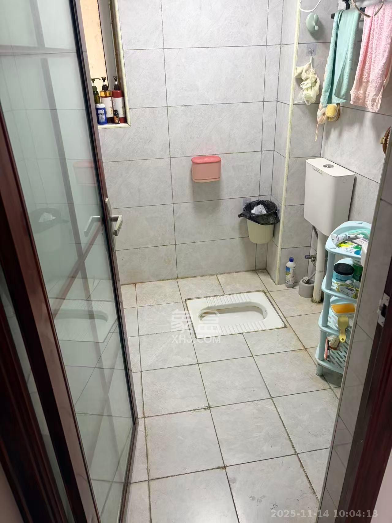 丰园城（鄱阳小区二期）  1室0厅0卫    1700.0元/月室内图