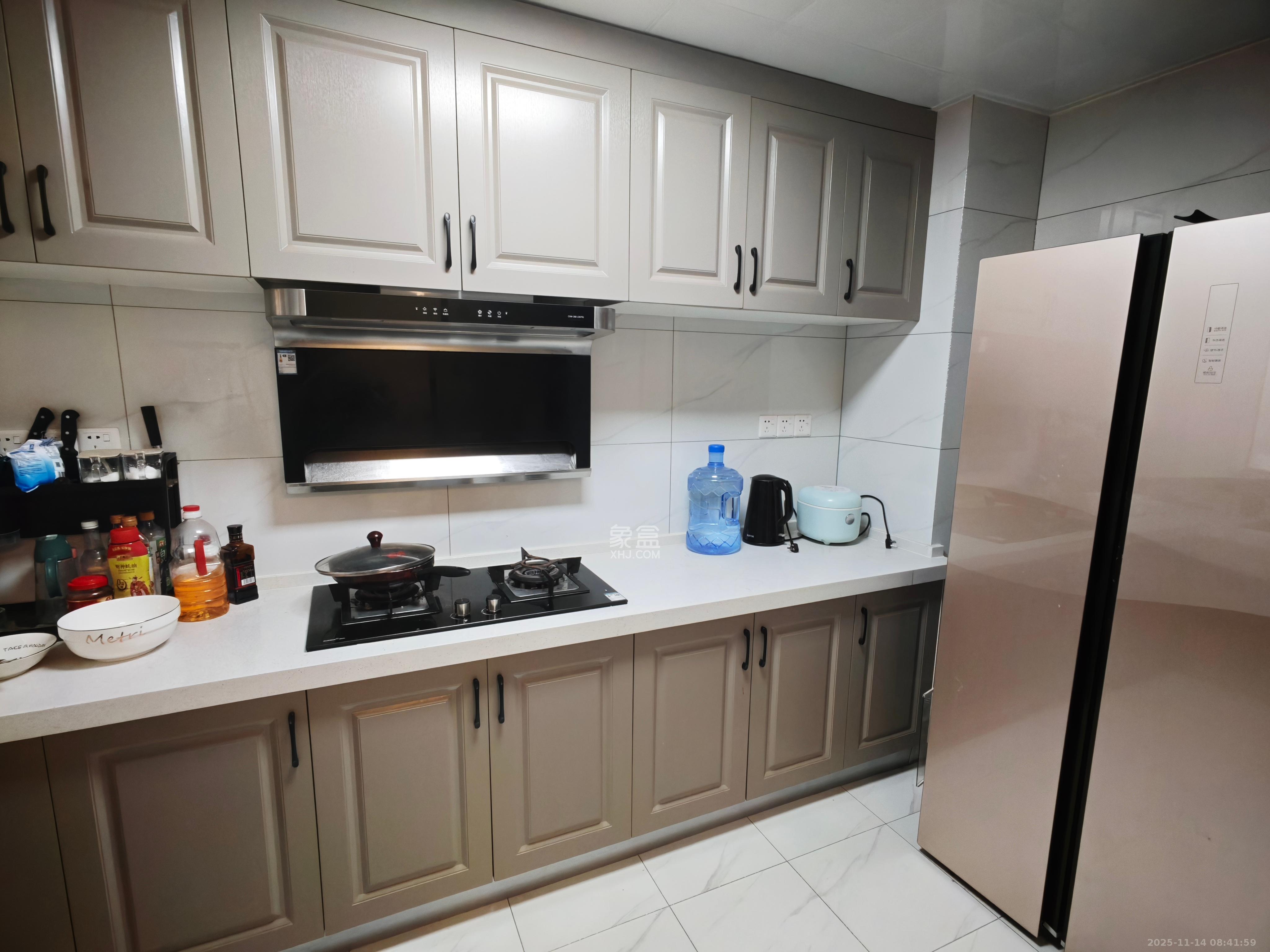 中城苑 3室2厅2卫 3200.0元/月 中城苑 3室2厅2卫 3200.0元/月室内图