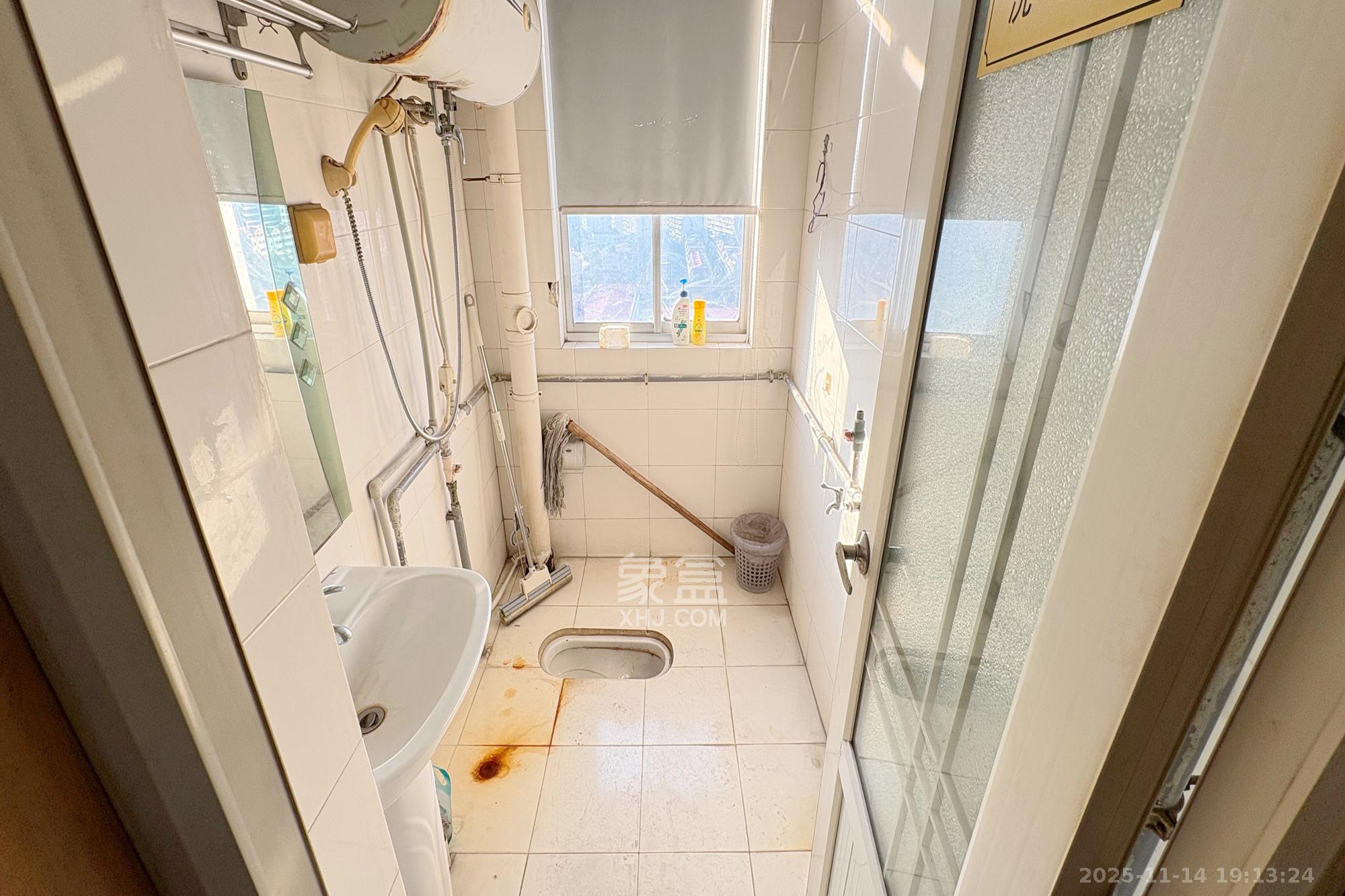 湘诚时速风标  2室2厅1卫    49.8万卫生间