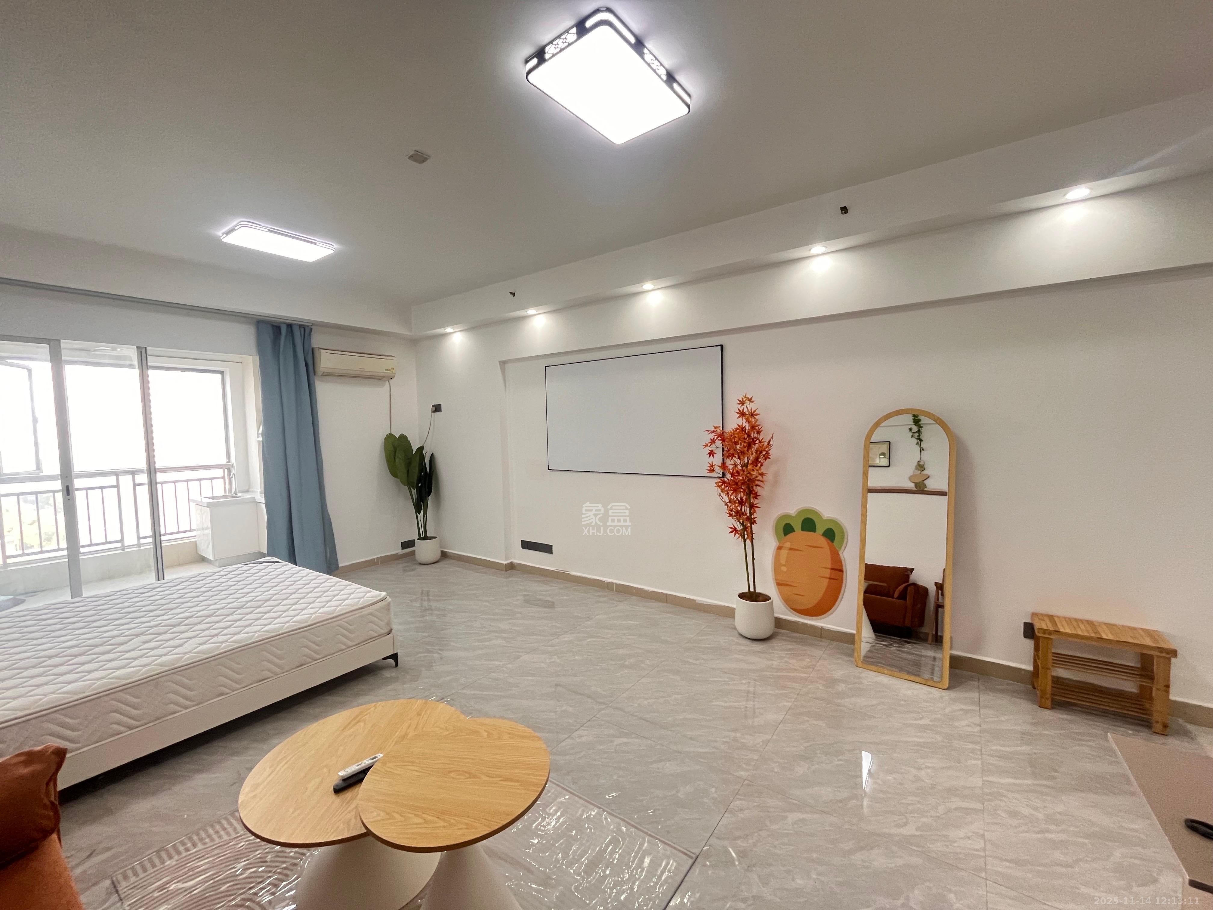 上城金都 1室1厅1卫 2200.0元/月 上城金都 1室1厅1卫 2200.0元/月室内图