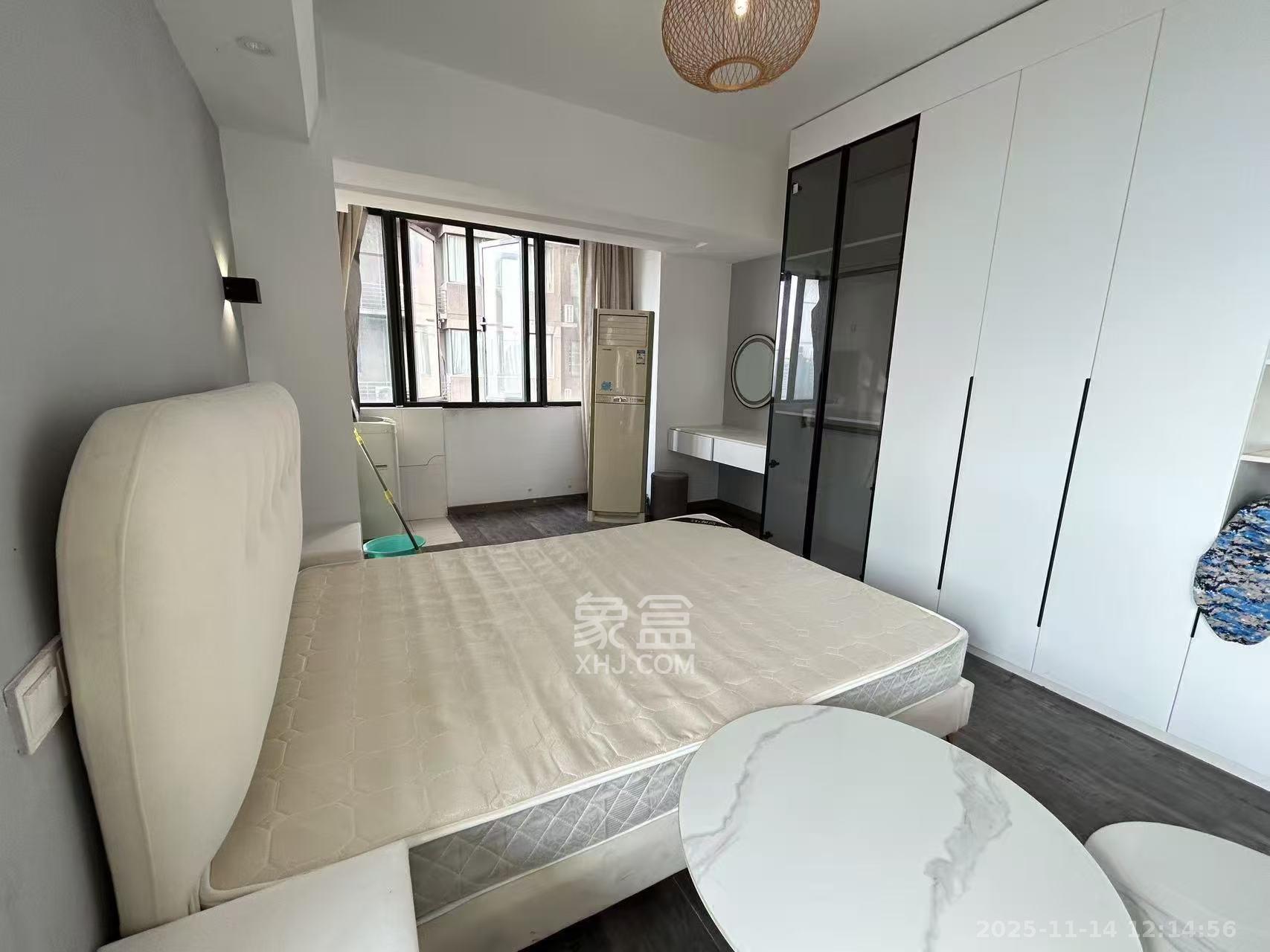 印象天心  1室1厅1卫    2000.0元/月室内图