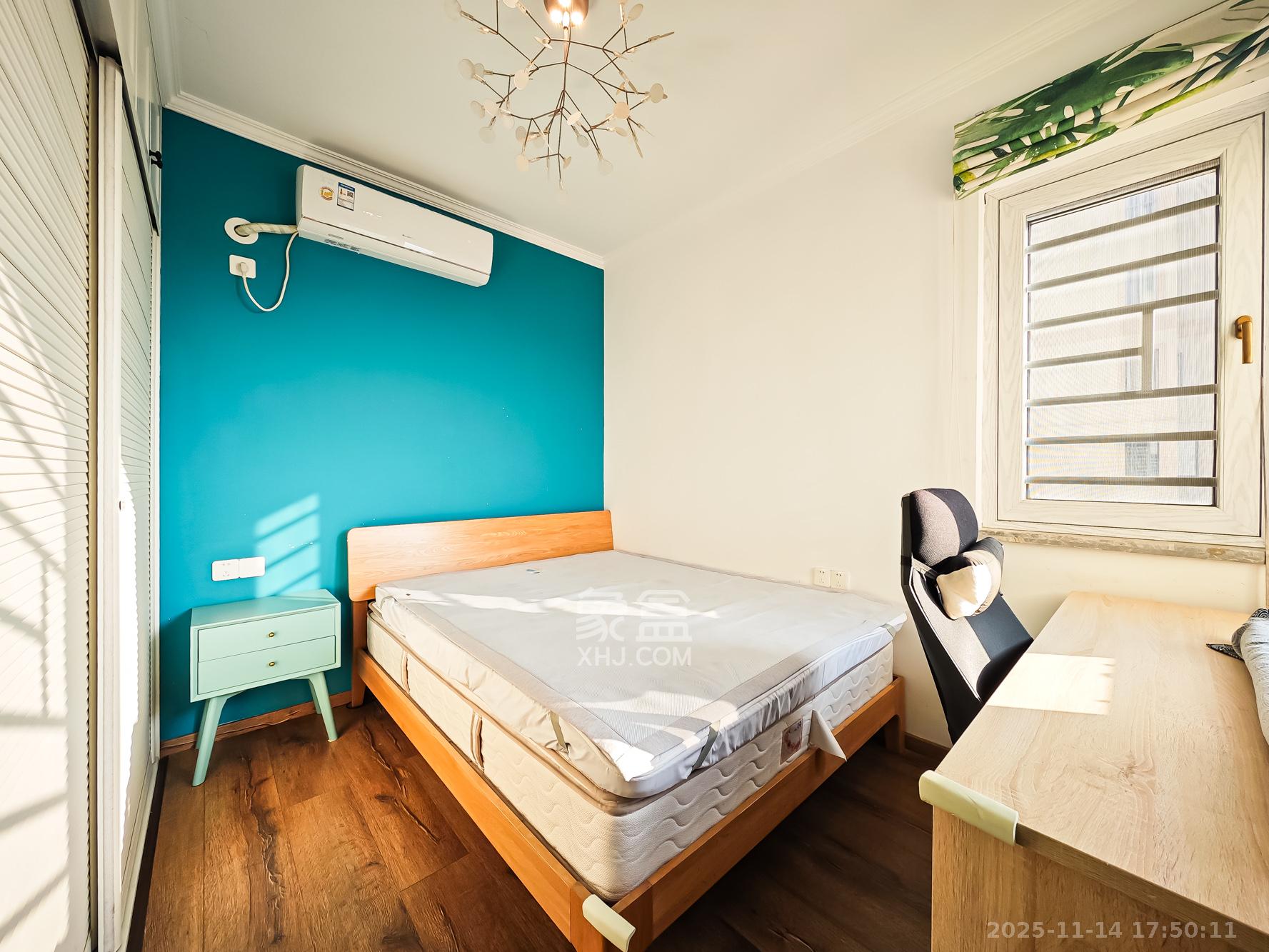 钱隆世家  2室2厅1卫    69.0万卧室