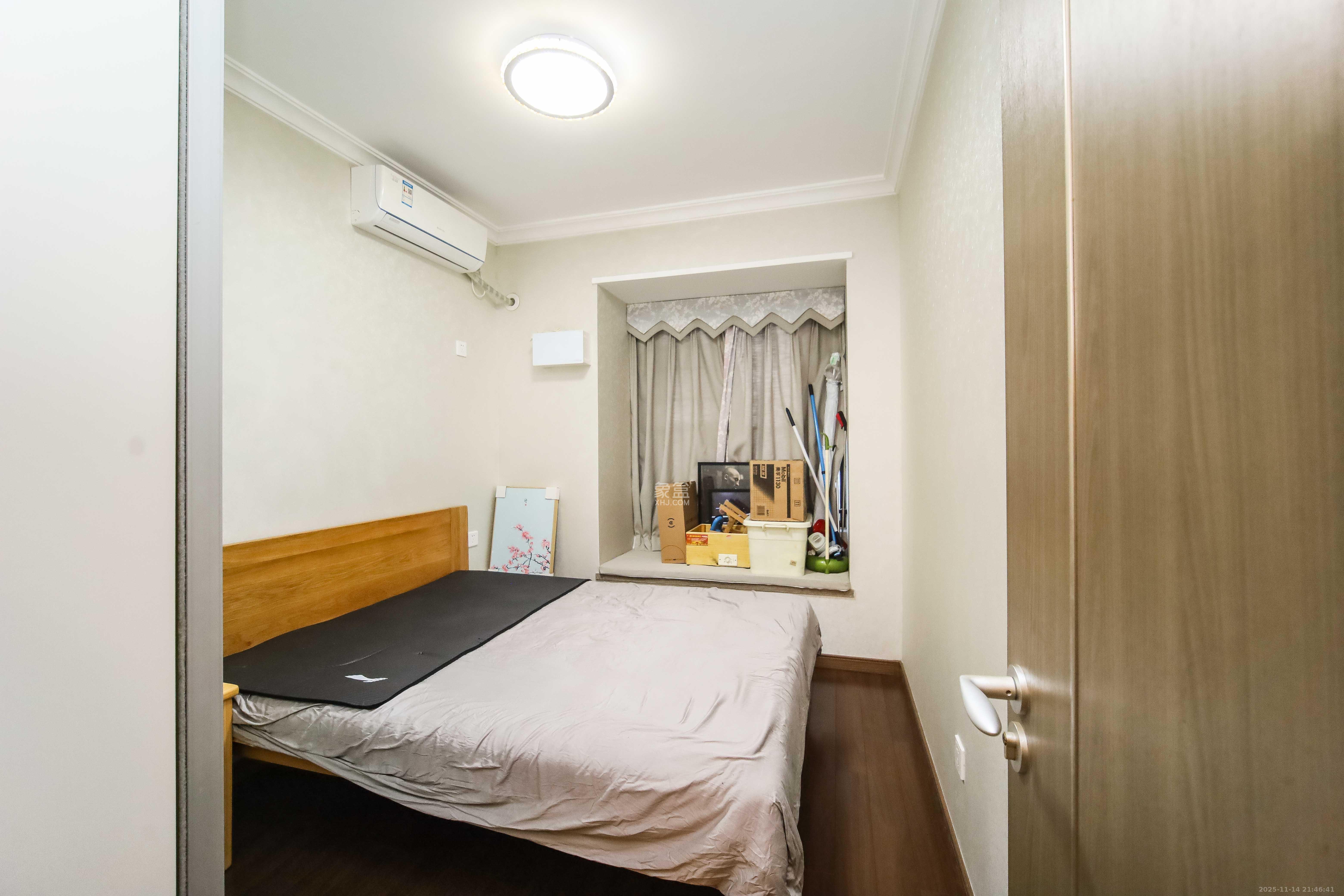 万科金域蓝湾 4室2厅2卫 185.0万 万科金域蓝湾 4室2厅2卫 185.0万卧室