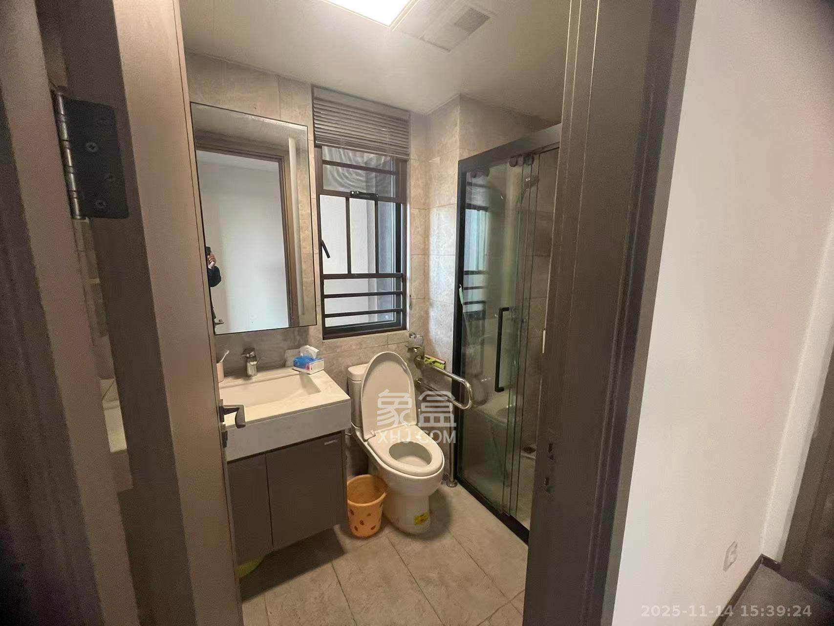 金茂建发观悦  3室2厅2卫    3500.0元/月室内图