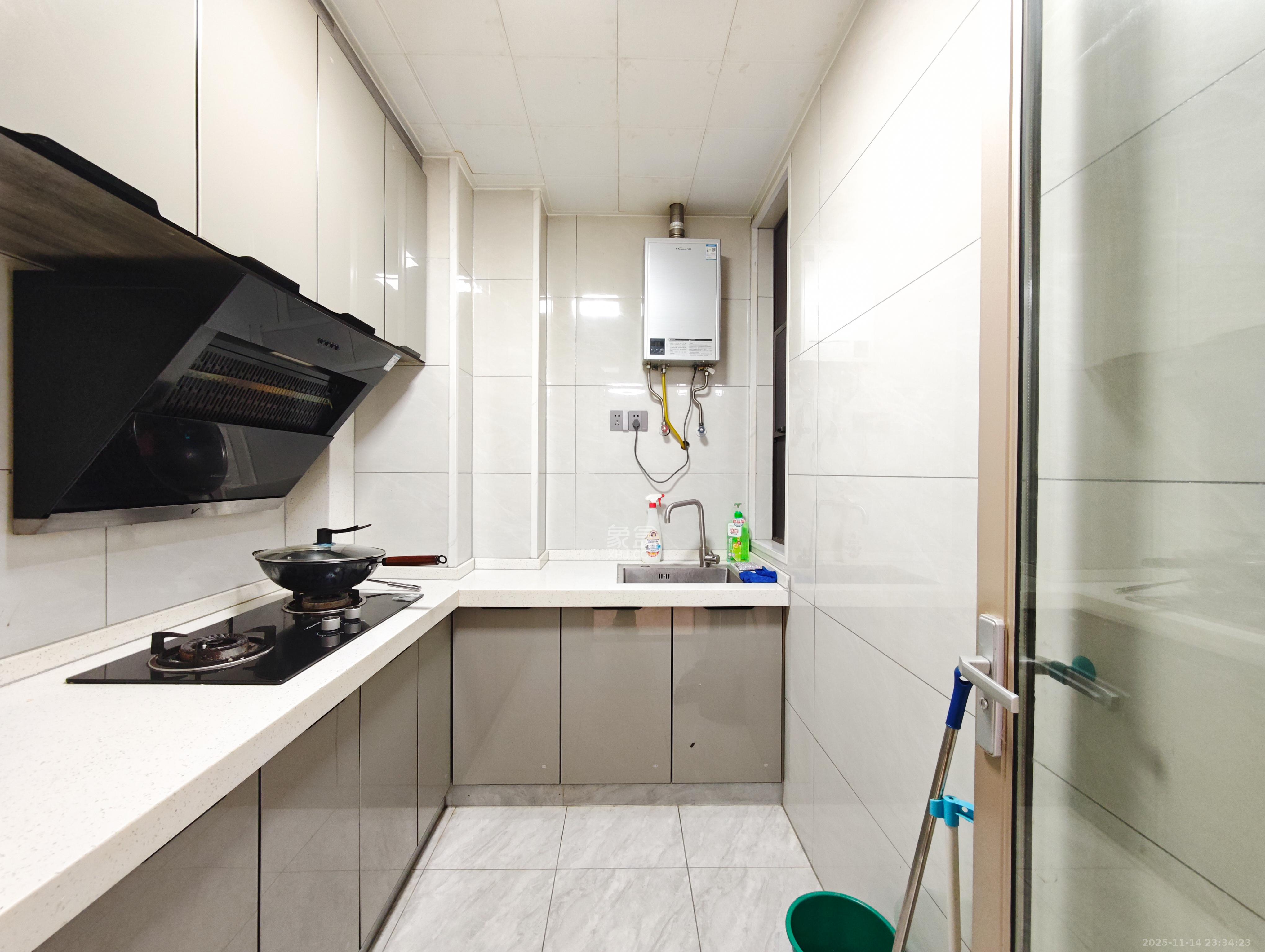 长房明宸府  1室0厅0卫    45.0万其他