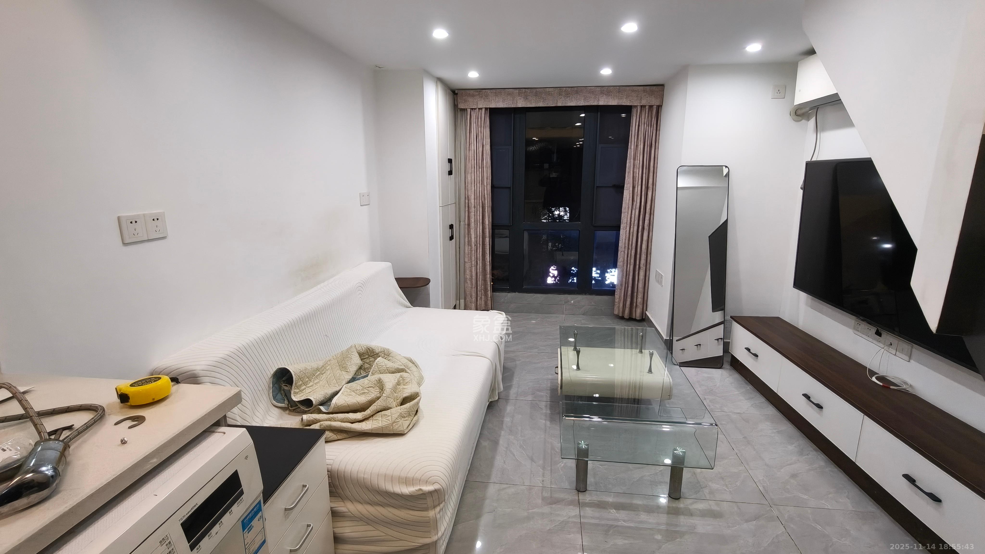 新长海漓湘悦 1室0厅0卫 1700.0元/月 新长海漓湘悦 1室0厅0卫 1700.0元/月室内图