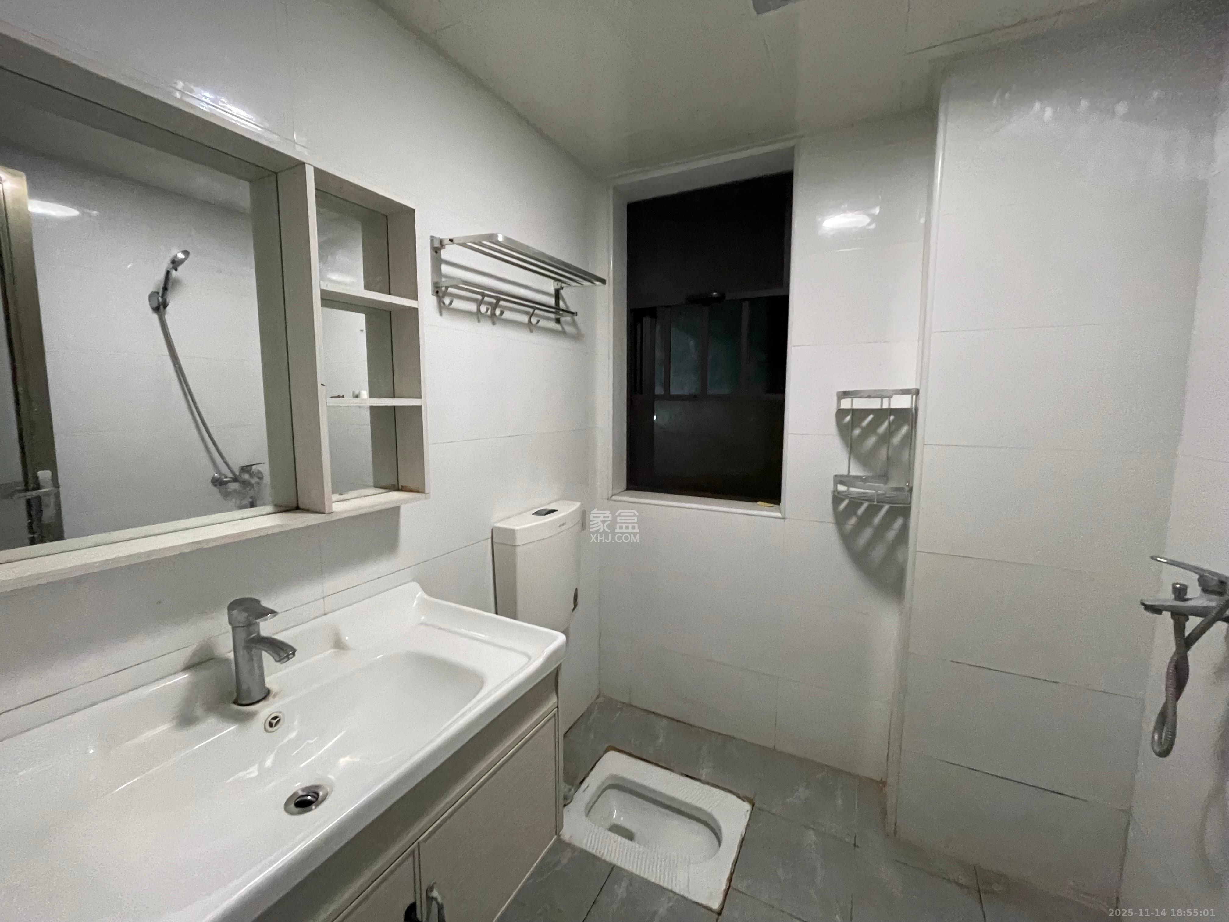 东宜兰园  2室1厅1卫    1800.0元/月室内图