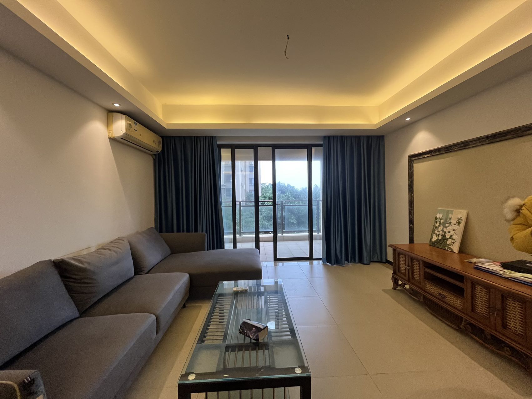 专家公寓  3室2厅1卫    3000.0元/月室内图