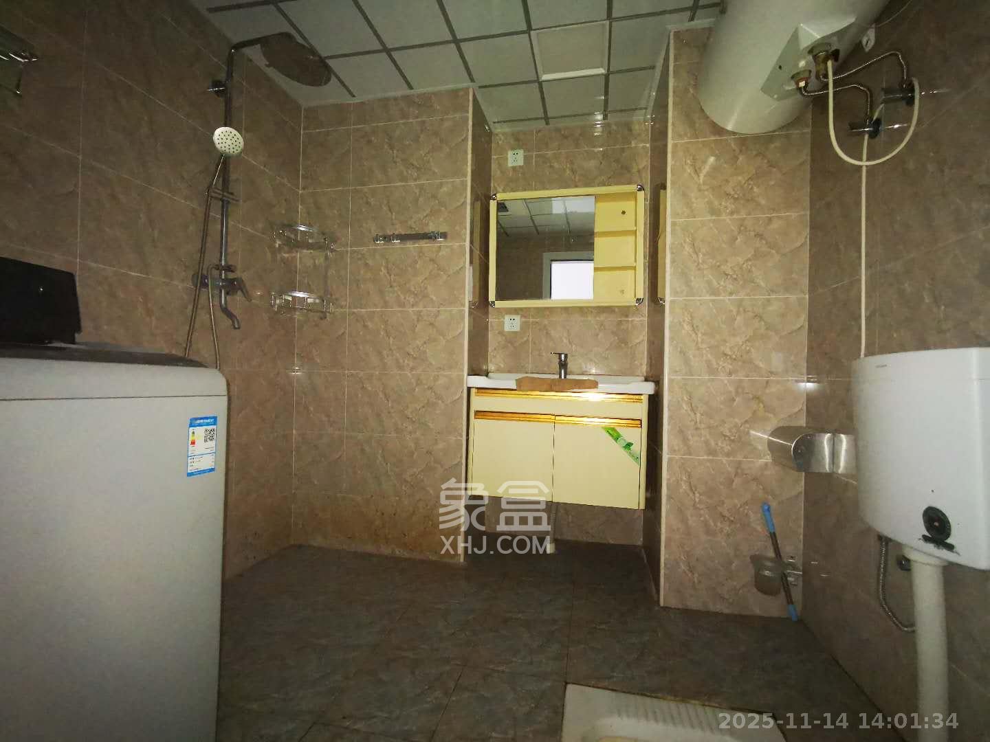 荣盛花语馨苑  1室1厅1卫    1300.0元/月室内图