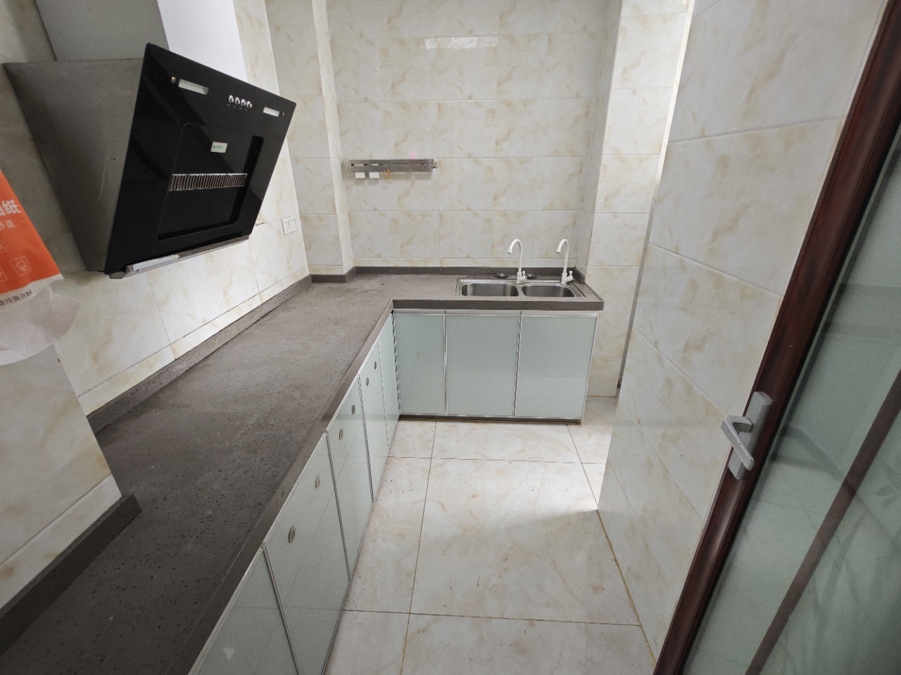 海发大厦 2室2厅1卫 1800.0元/月 海发大厦 2室2厅1卫 1800.0元/月室内图