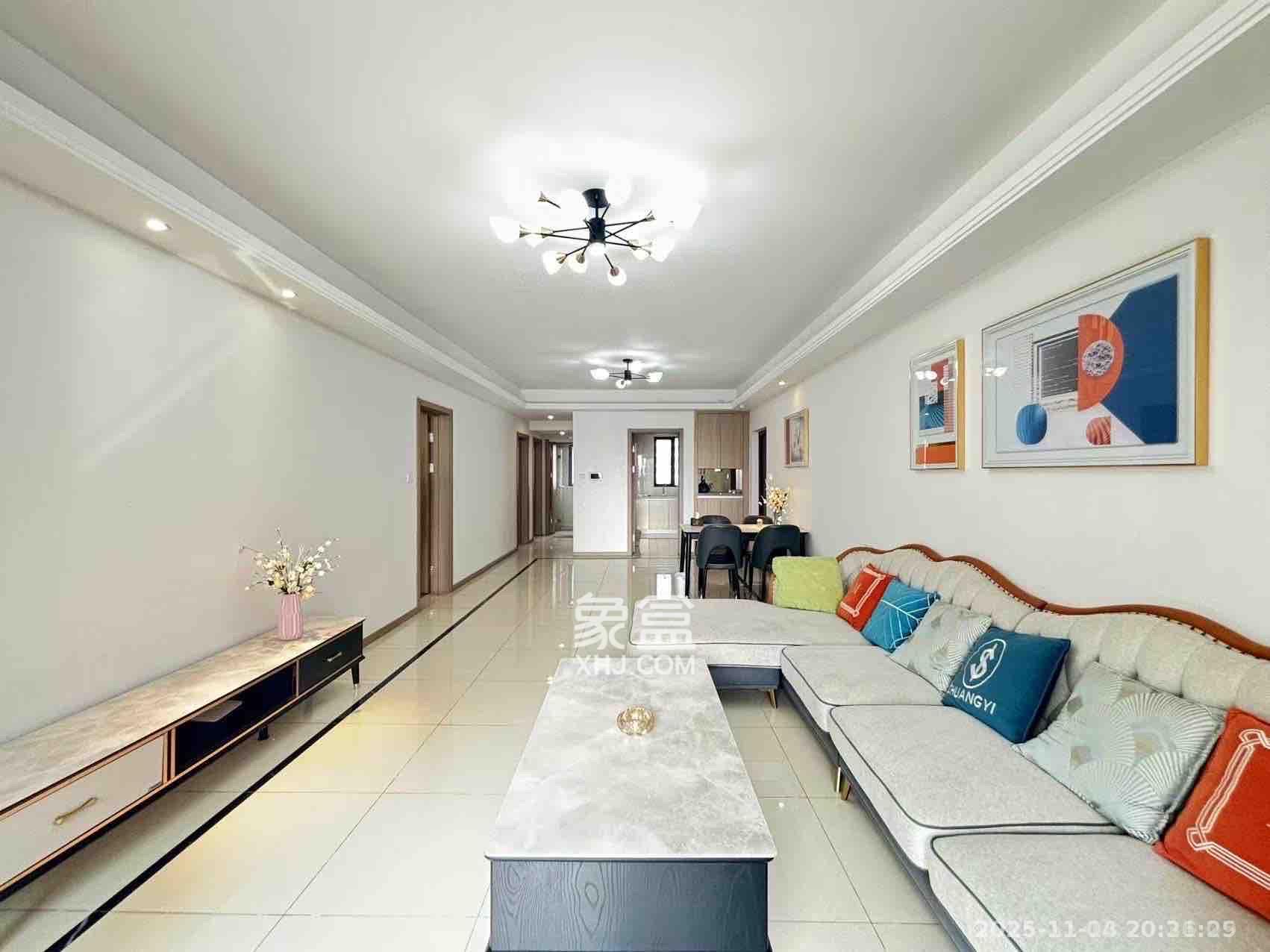 长沙高铁吾悦广场  3室2厅2卫    3500.0元/月室内图