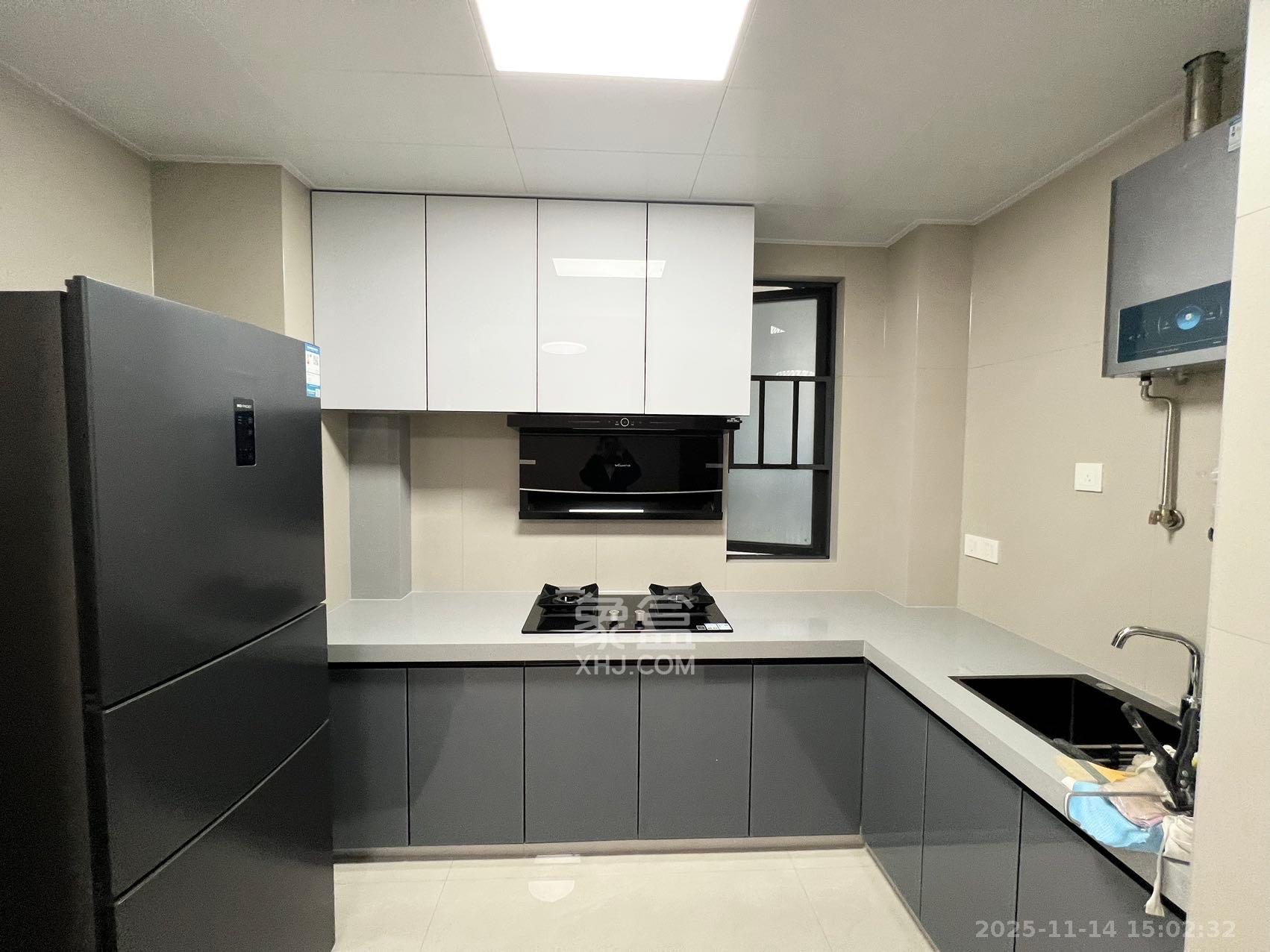 旭日嘉苑  2室2厅1卫    2300.0元/月室内图