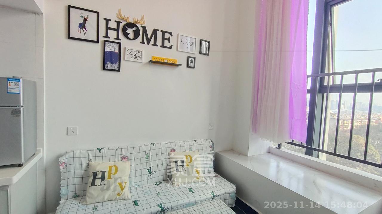 裕天国际商汇中心 1室1厅1卫 1500.0元/月 裕天国际商汇中心 1室1厅1卫 1500.0元/月室内图