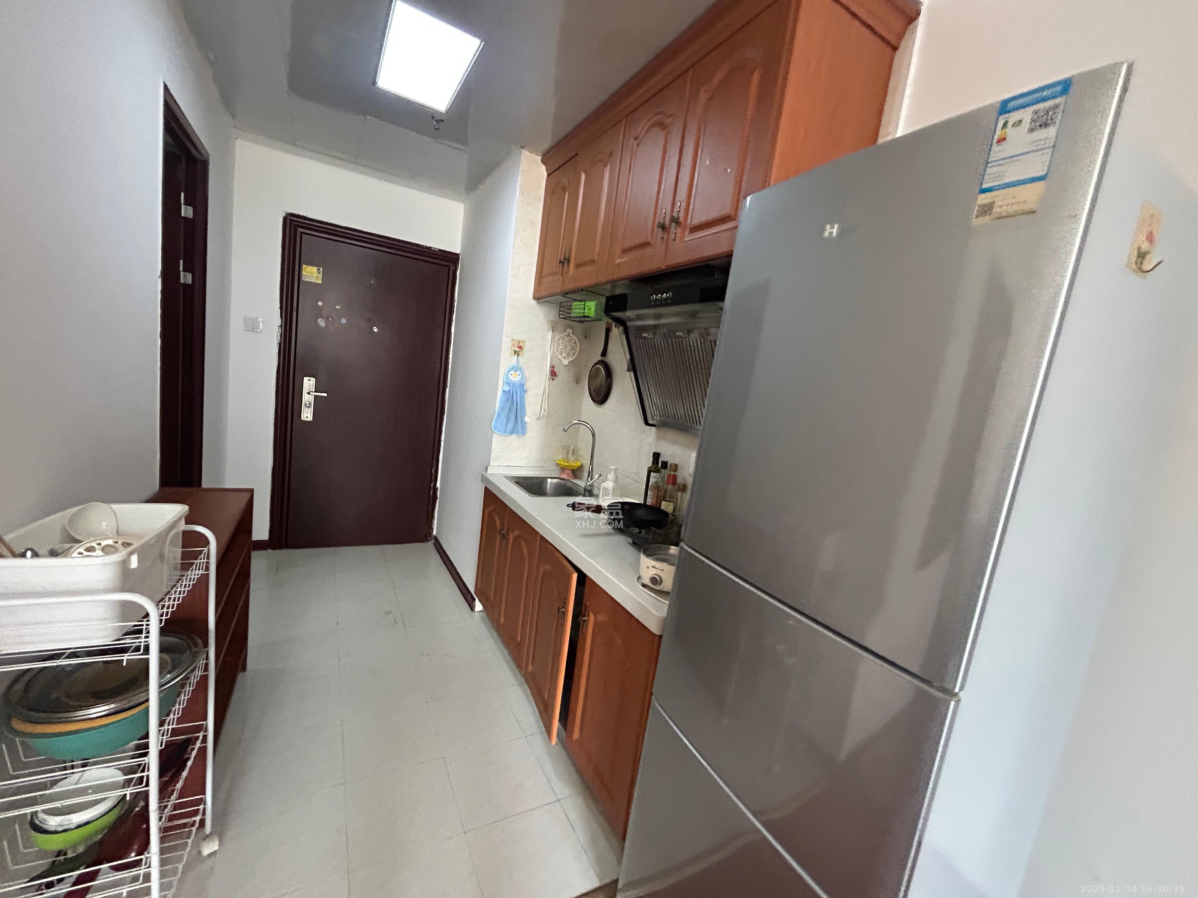 乐尚城  1室0厅0卫    1300.0元/月室内图