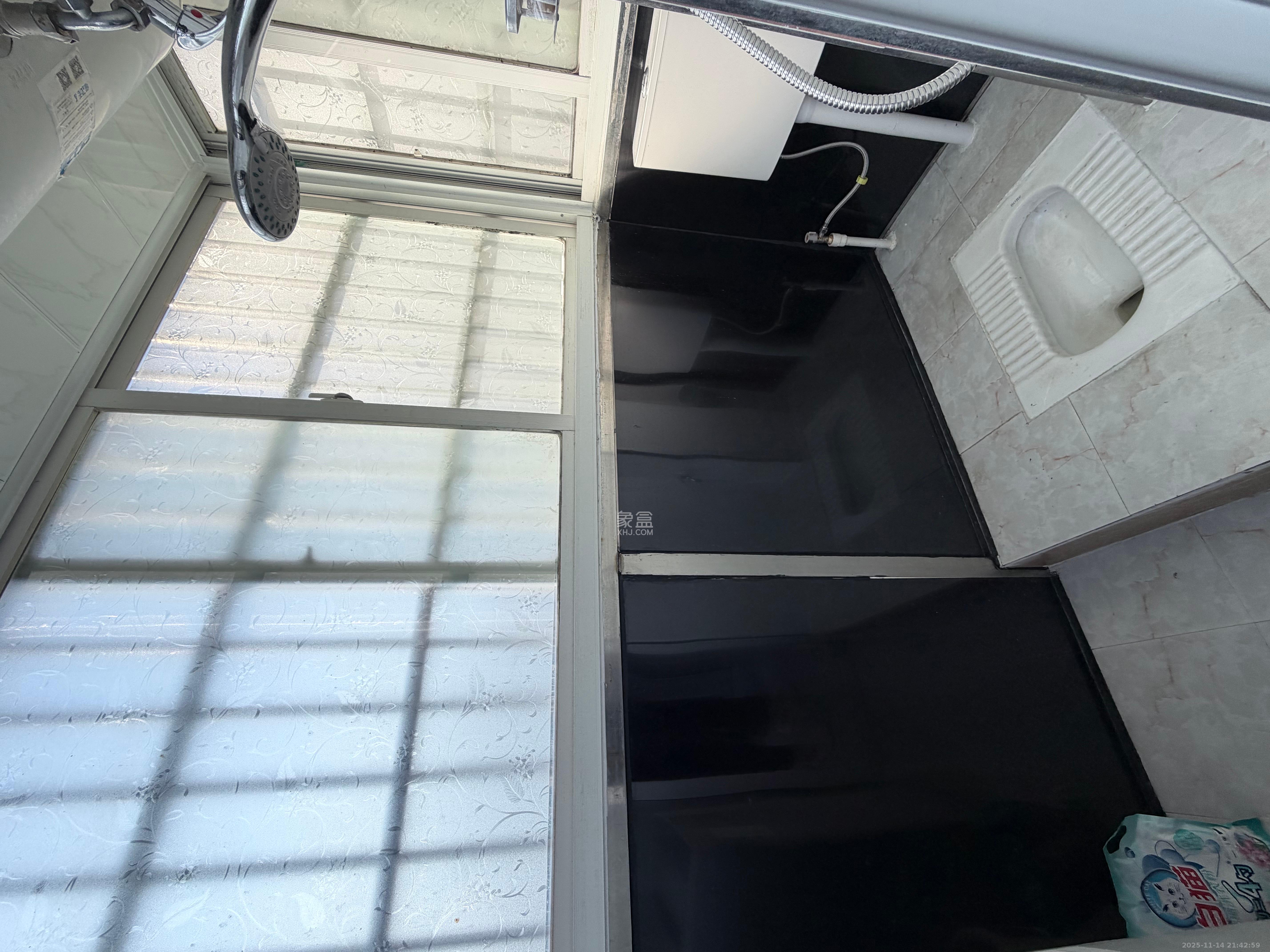 凯通国际城（凯通朝庭）  1室1厅1卫    1000.0元/月室内图