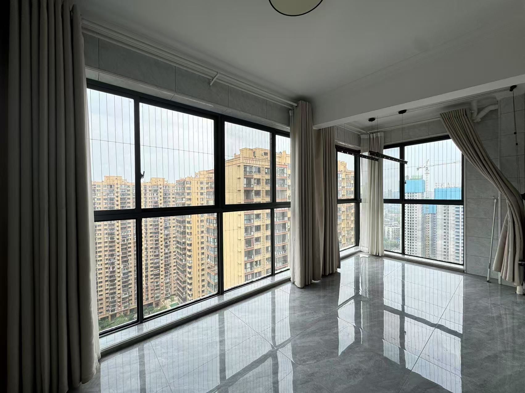 珠江云锦  2室2厅1卫    1800.0元/月室内图