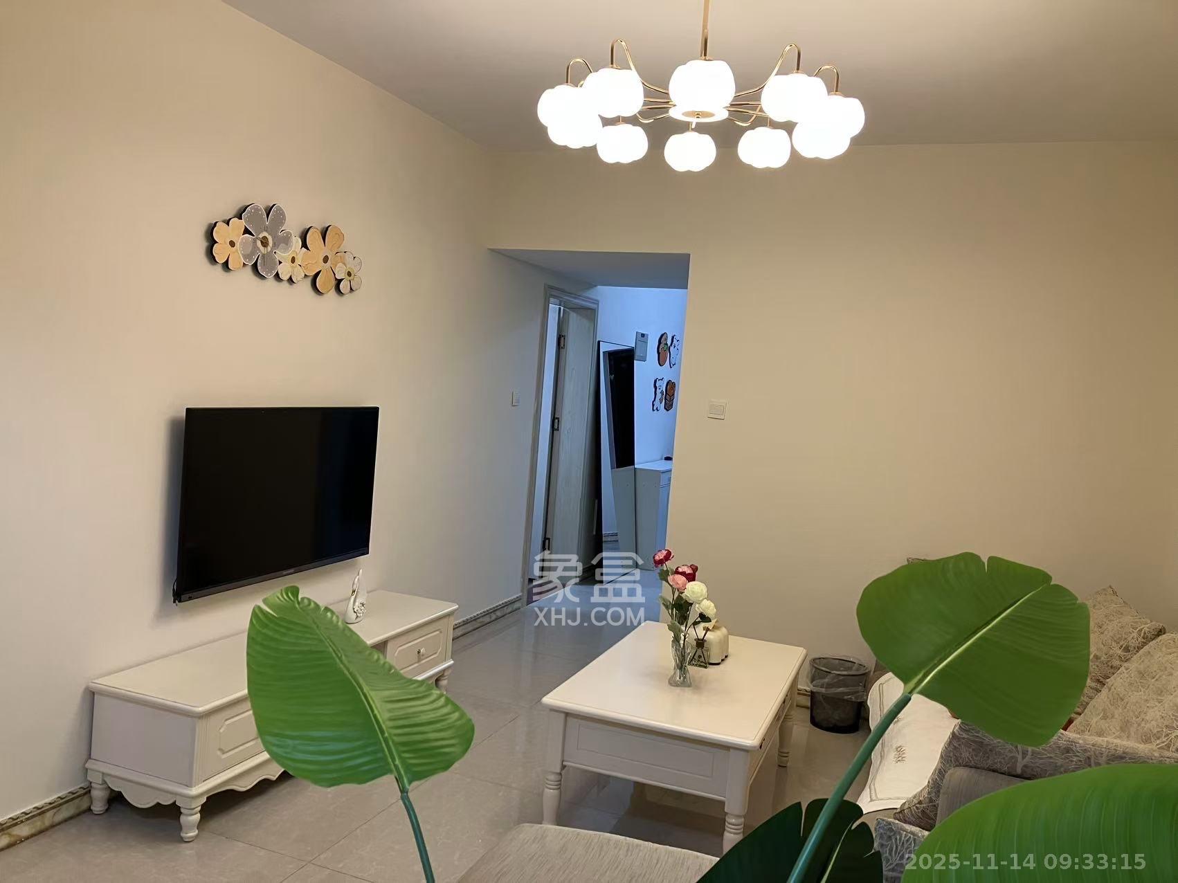 万国城（当代满庭春MOMA）三期  2室1厅1卫    2050.0元/月室内图