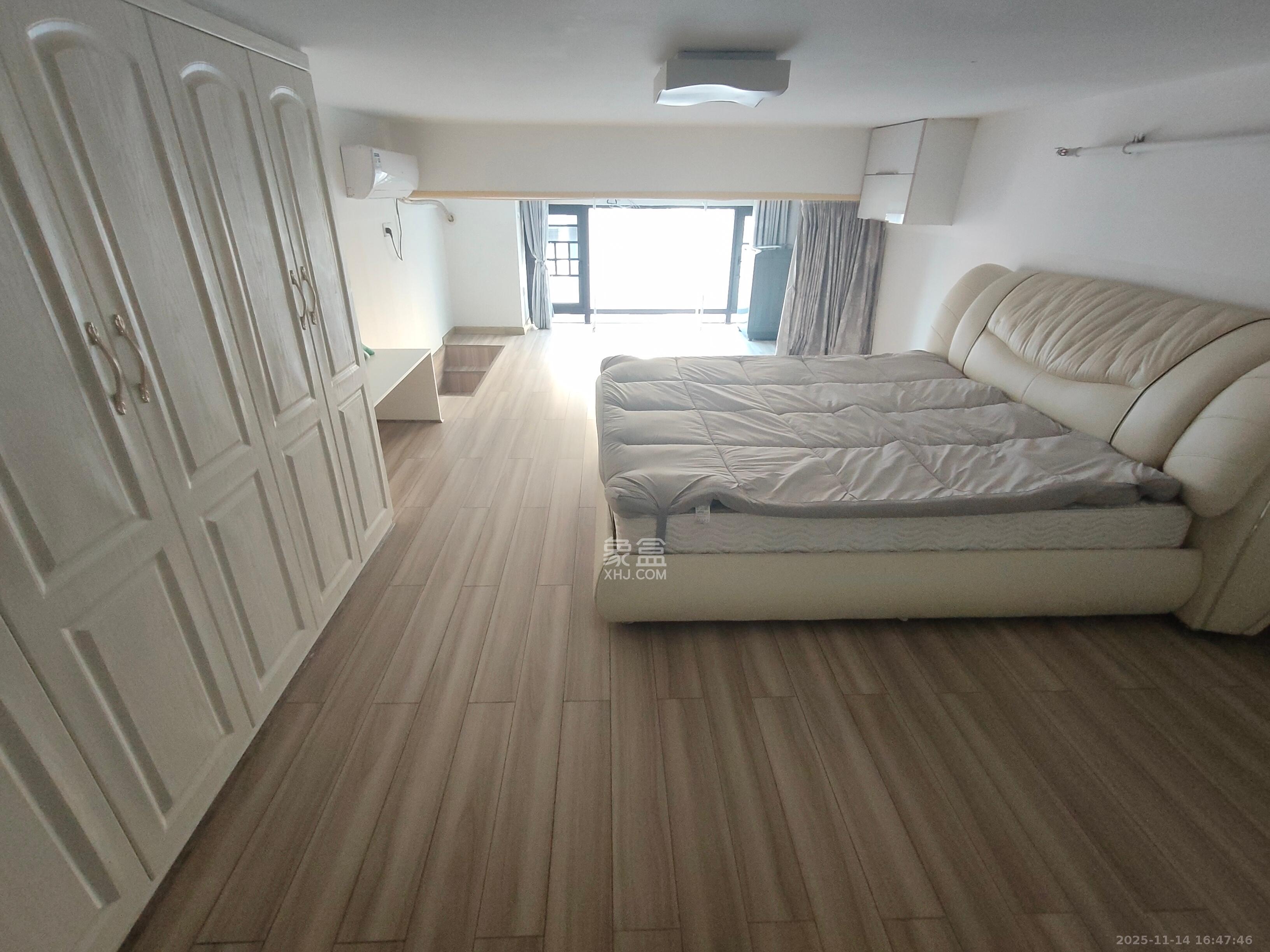 金科时代中心  1室1厅1卫    1500.0元/月室内图