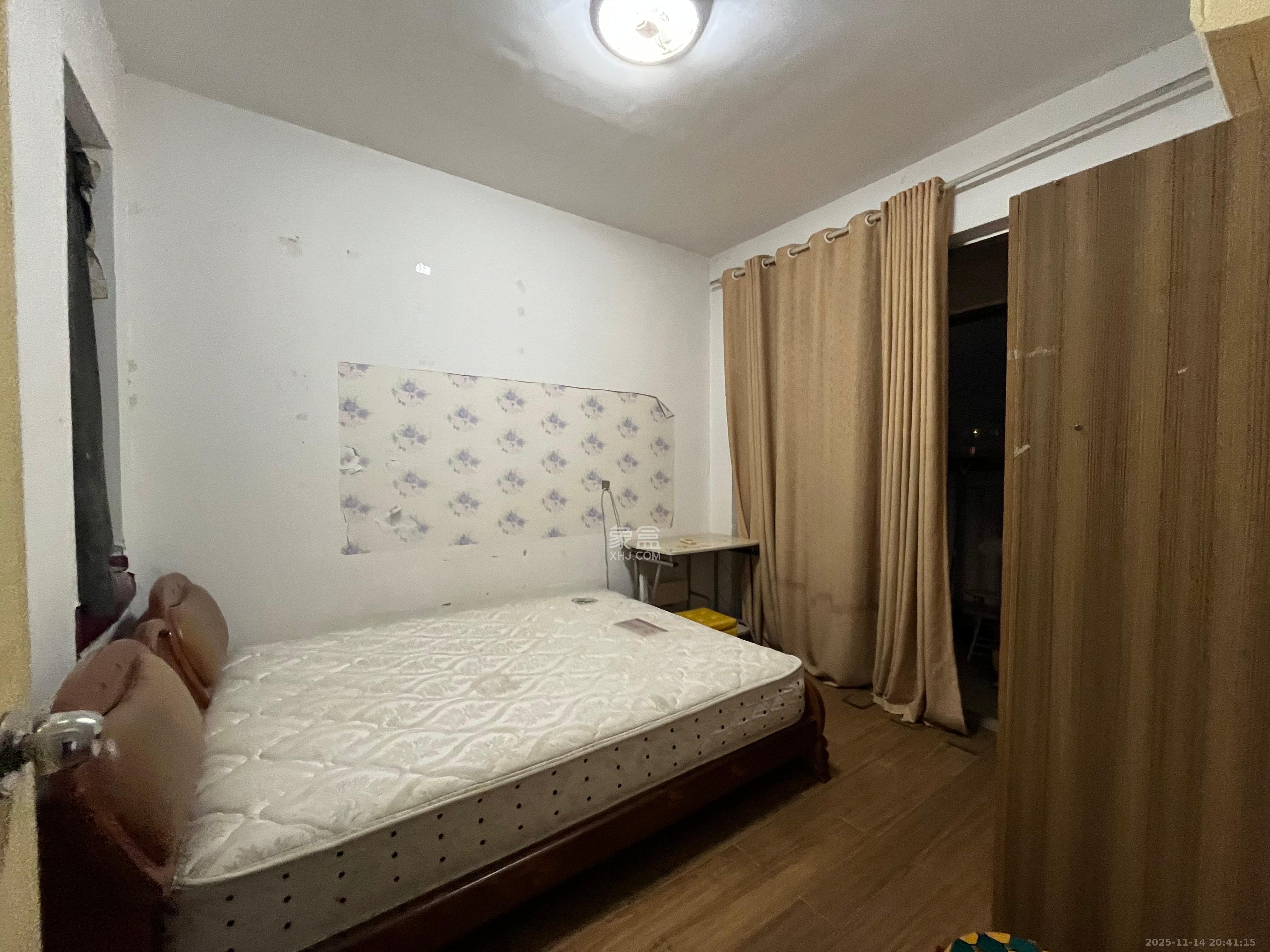 凯通国际城（凯通朝庭）  2室1厅1卫    2100.0元/月室内图