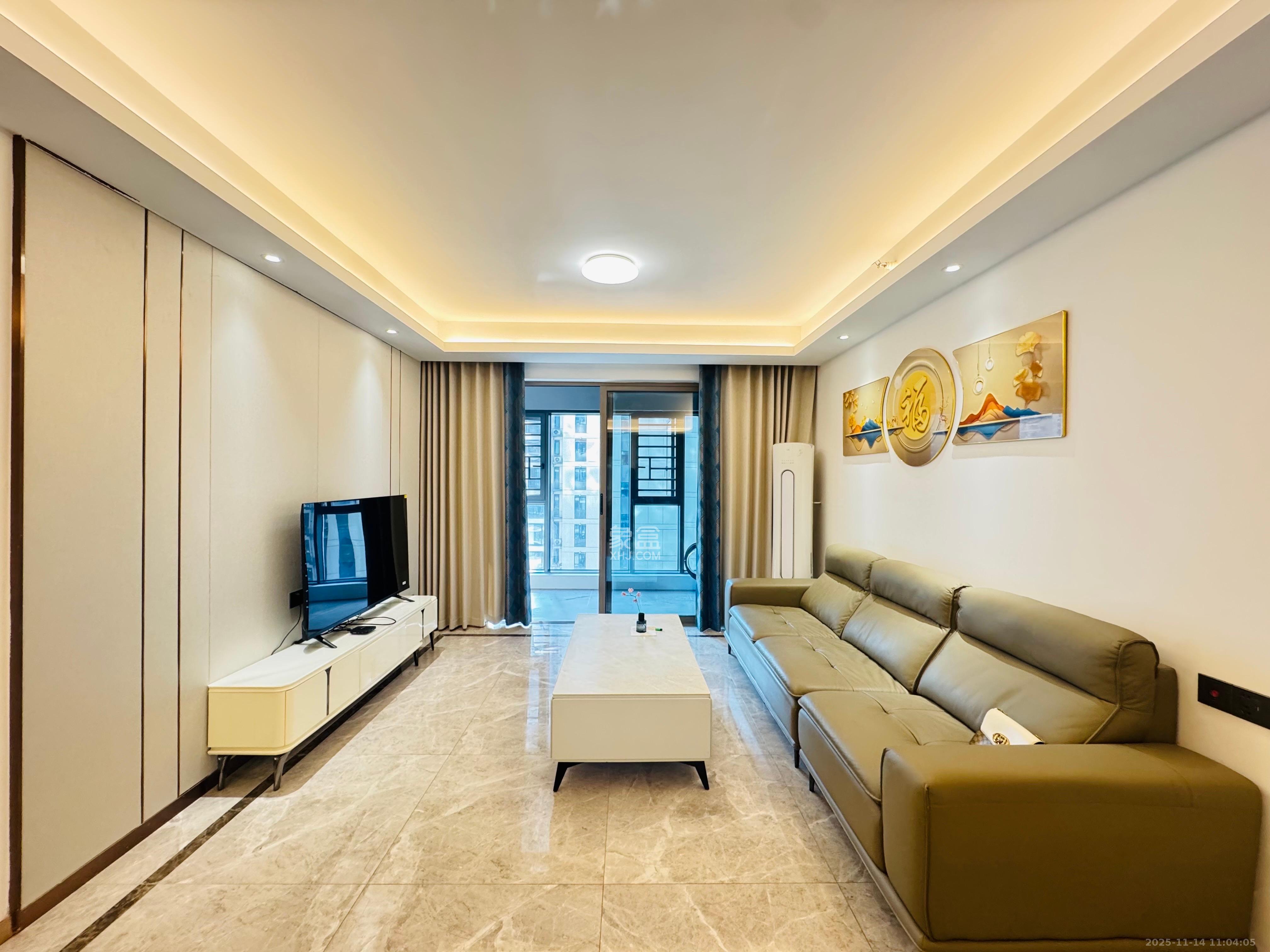 旭辉雨花郡  3室2厅2卫    4200.0元/月