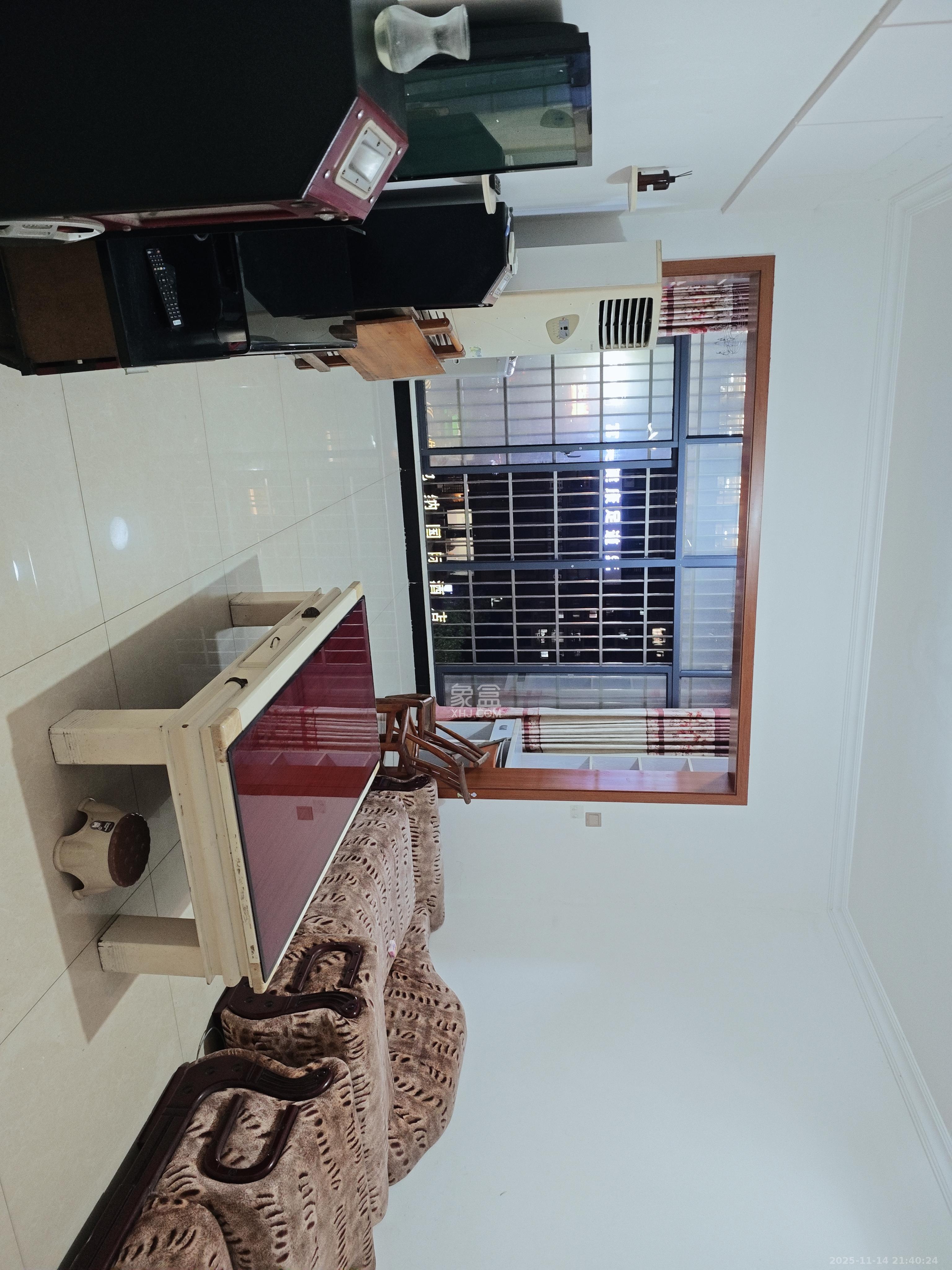 金南家园一期  2室1厅1卫    1700.0元/月室内图