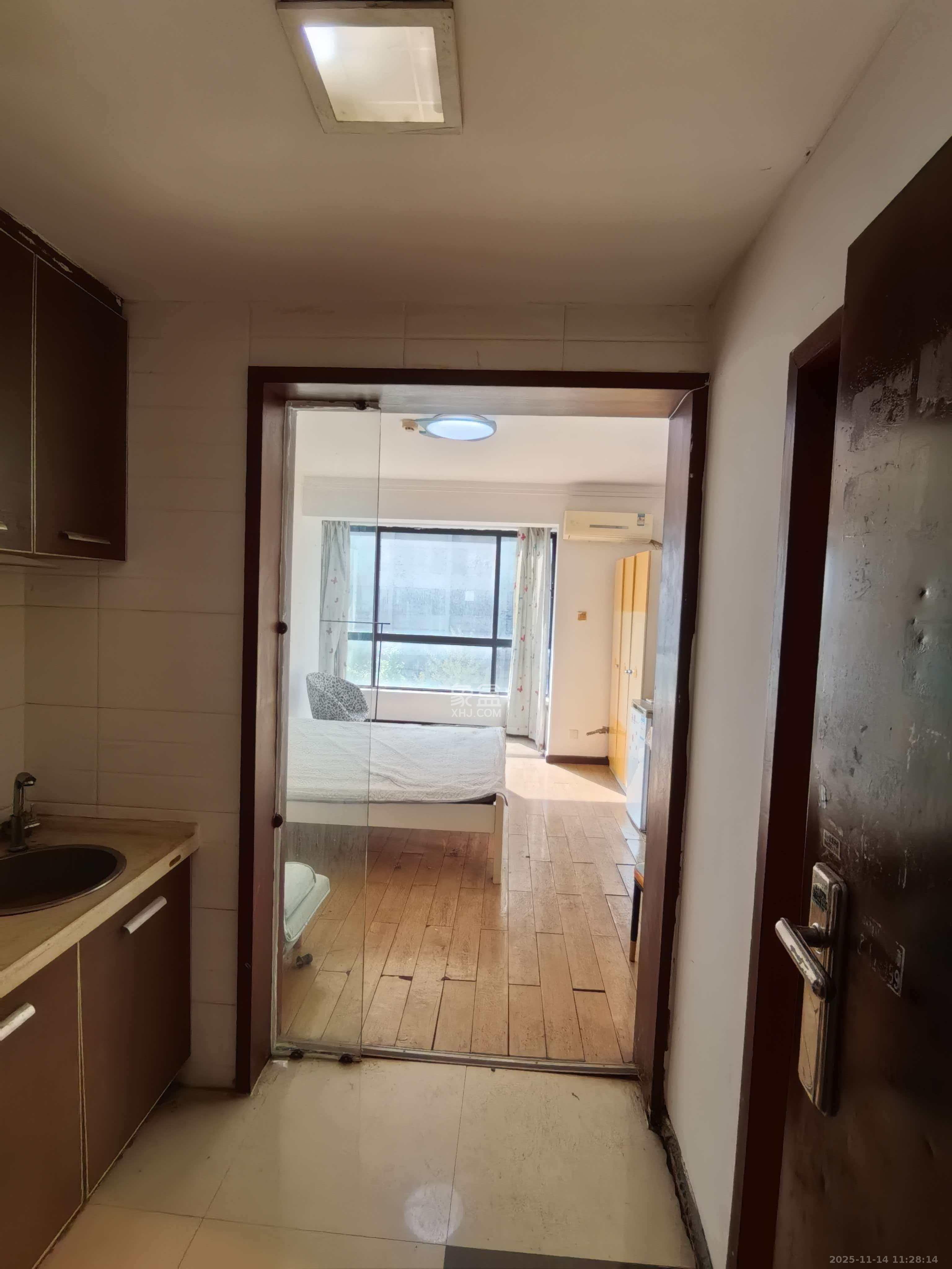 标志商务中心 1室1厅1卫 1100.0元/月 标志商务中心 1室1厅1卫 1100.0元/月室内图