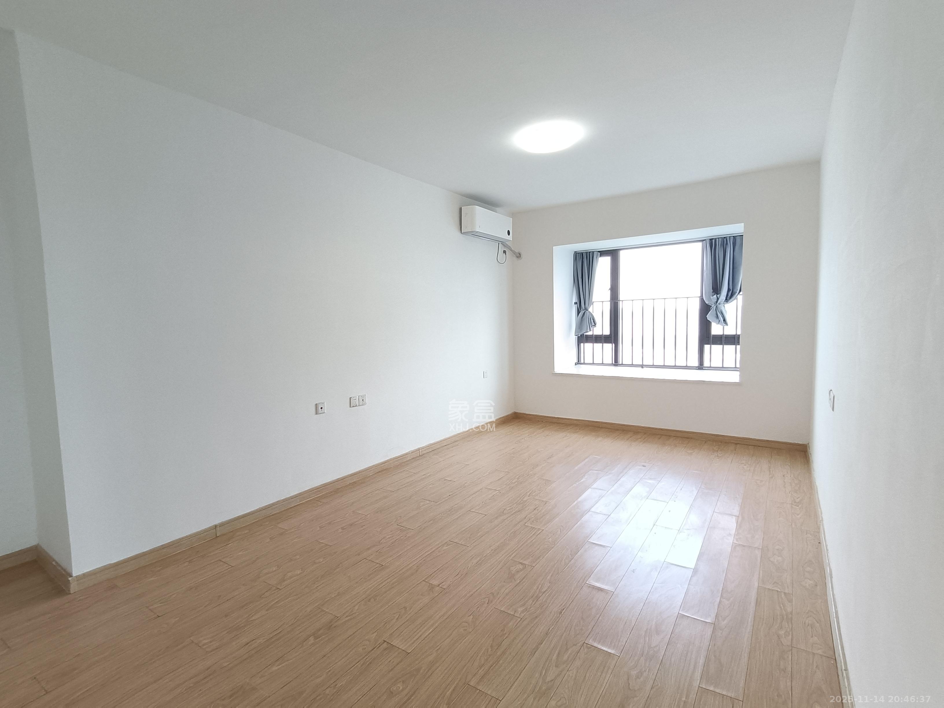 金辉优步花园  3室2厅2卫    3000.0元/月室内图