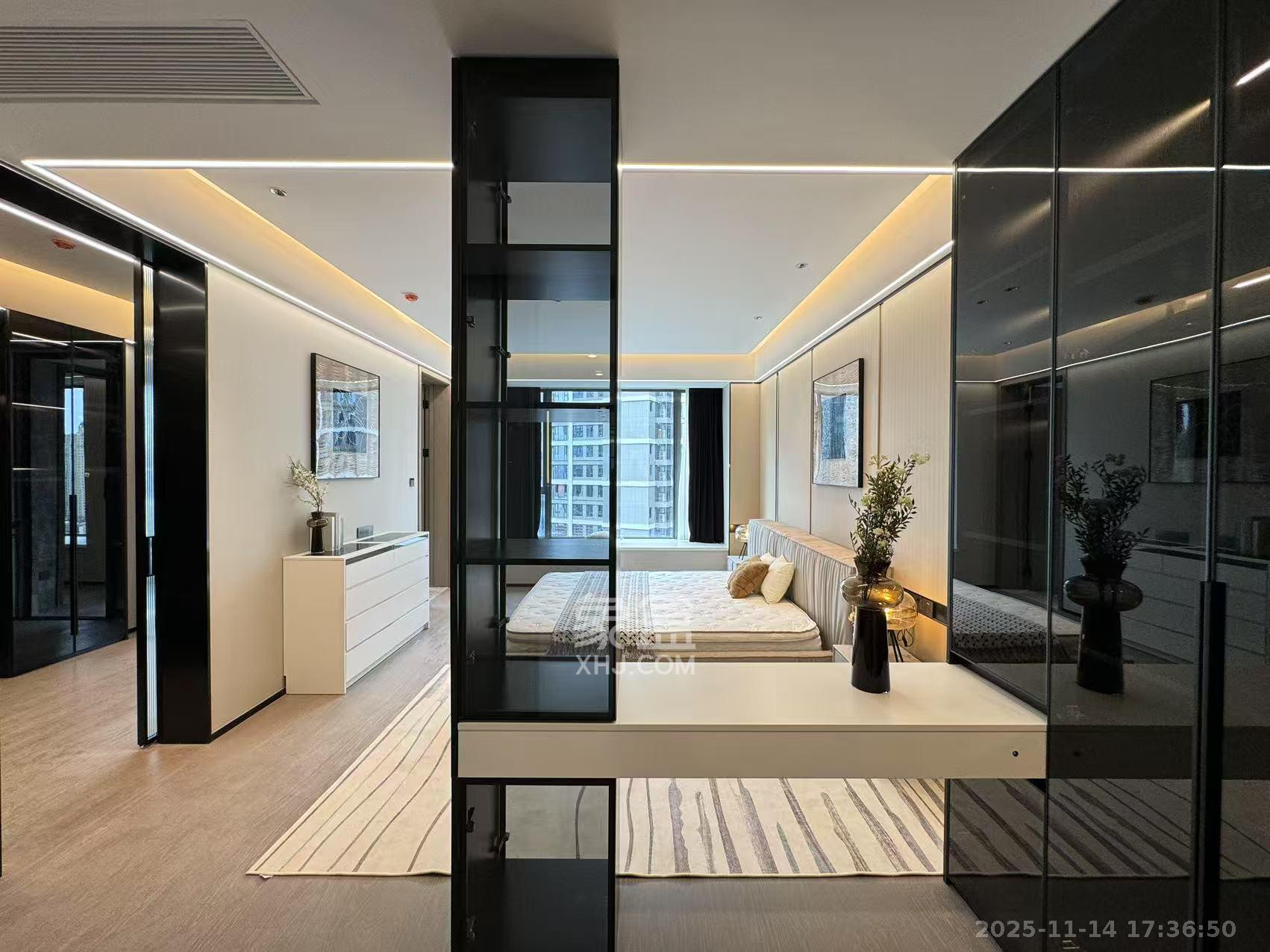 旭辉铂悦湘江  4室2厅4卫    16800.0元/月室内图