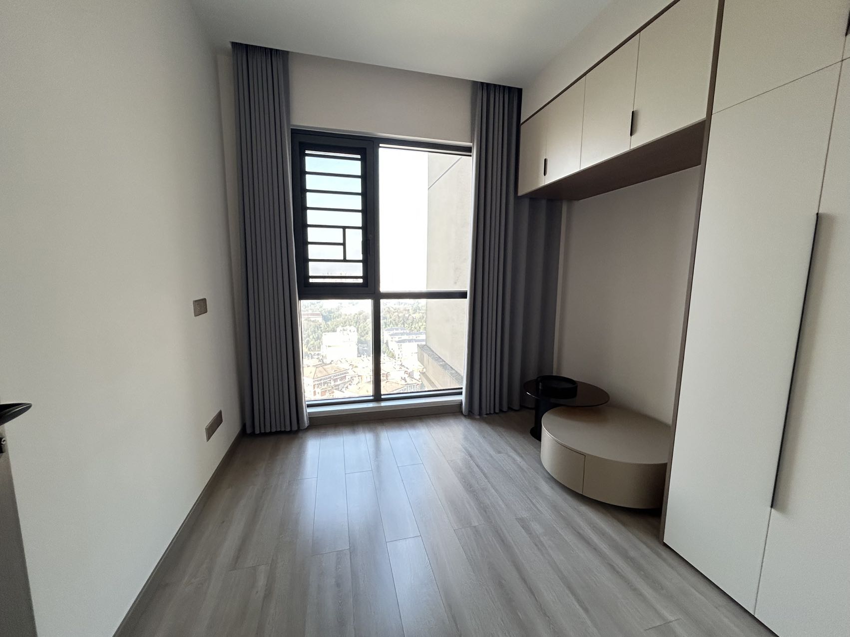 珑樾台 4室2厅2卫 85.8万 珑樾台 4室2厅2卫 85.8万客厅