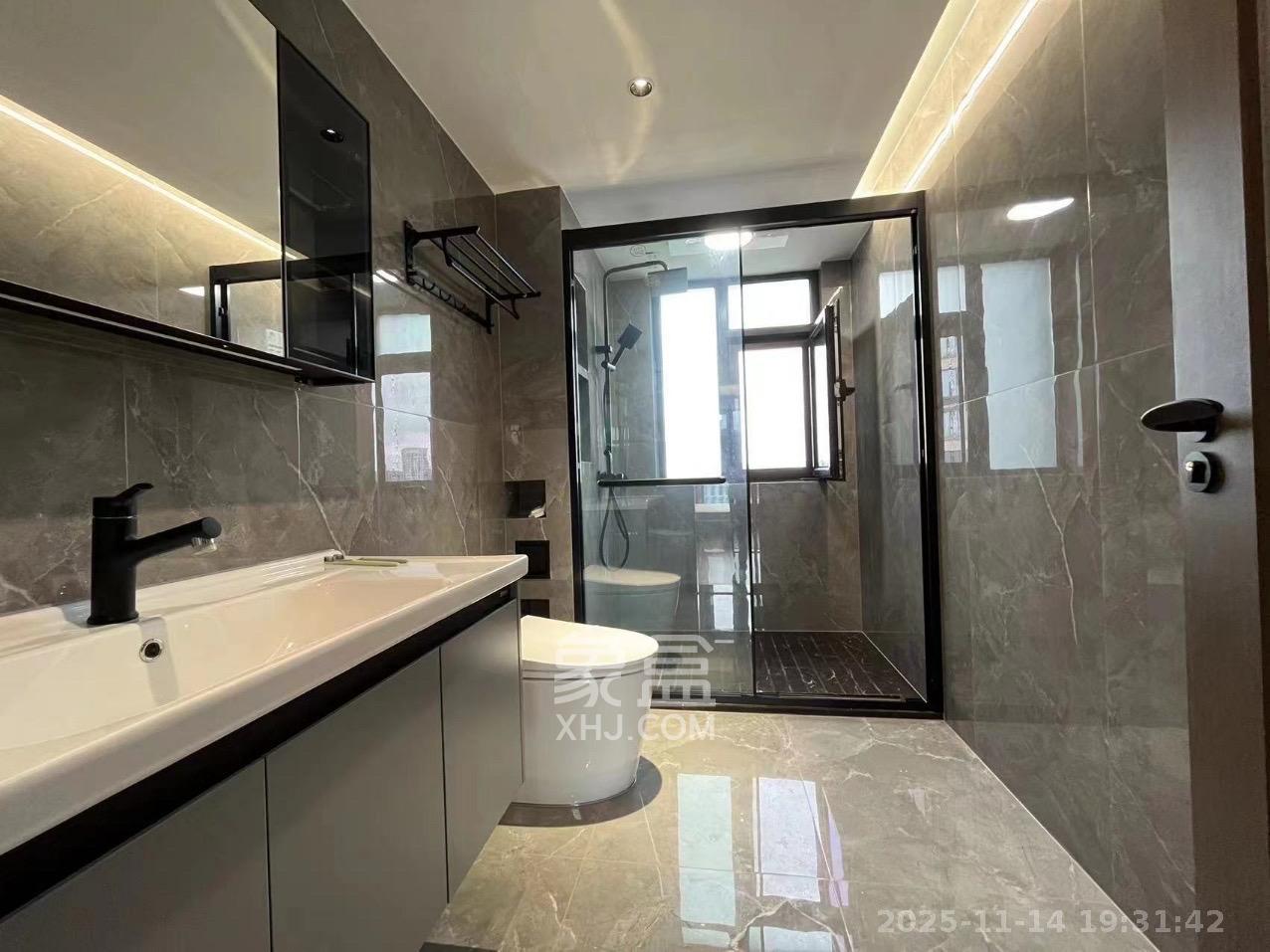 晟通牡丹舸  3室2厅2卫    10000.0元/月室内图