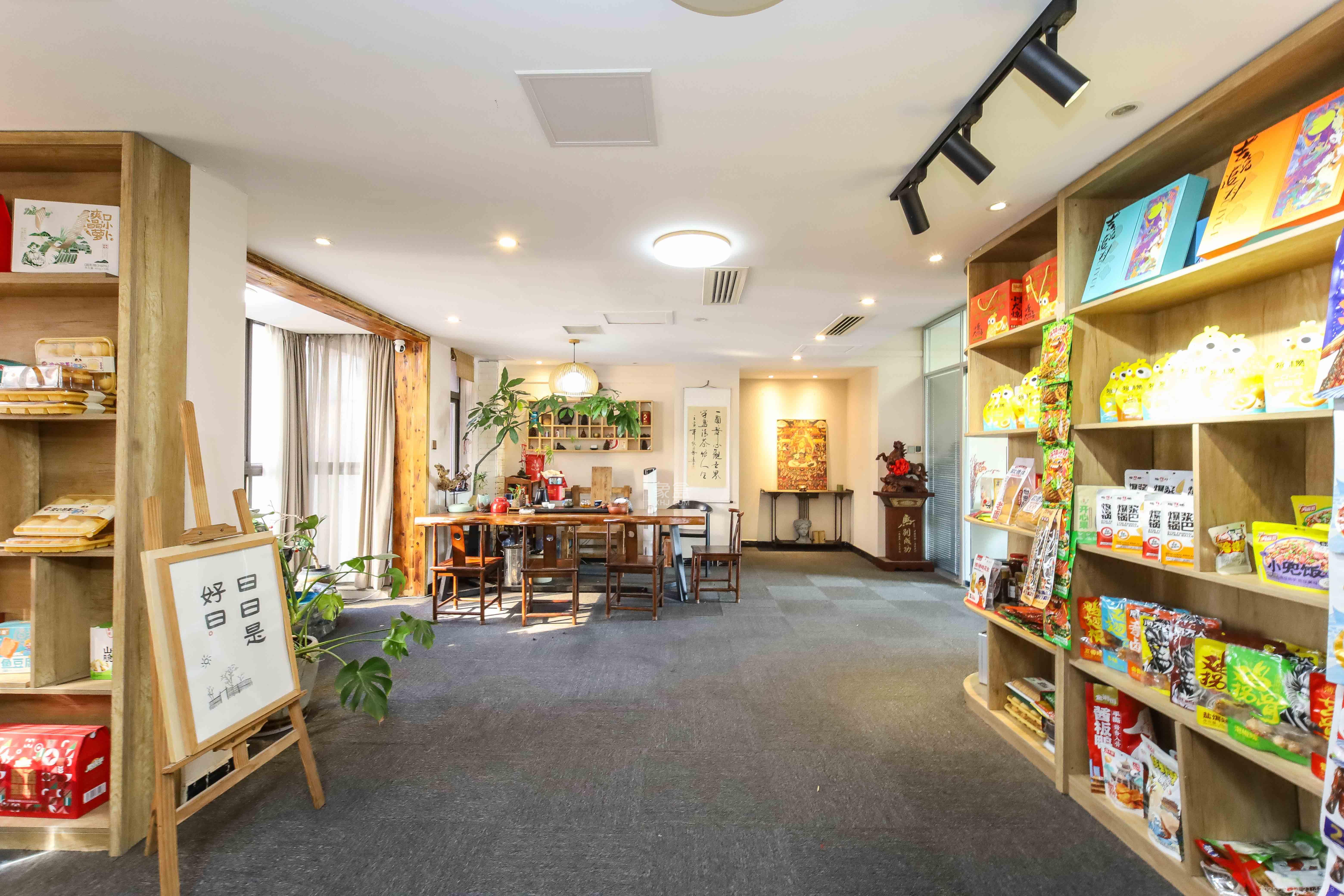 华晨国际公馆  1室0厅0卫    116.0万