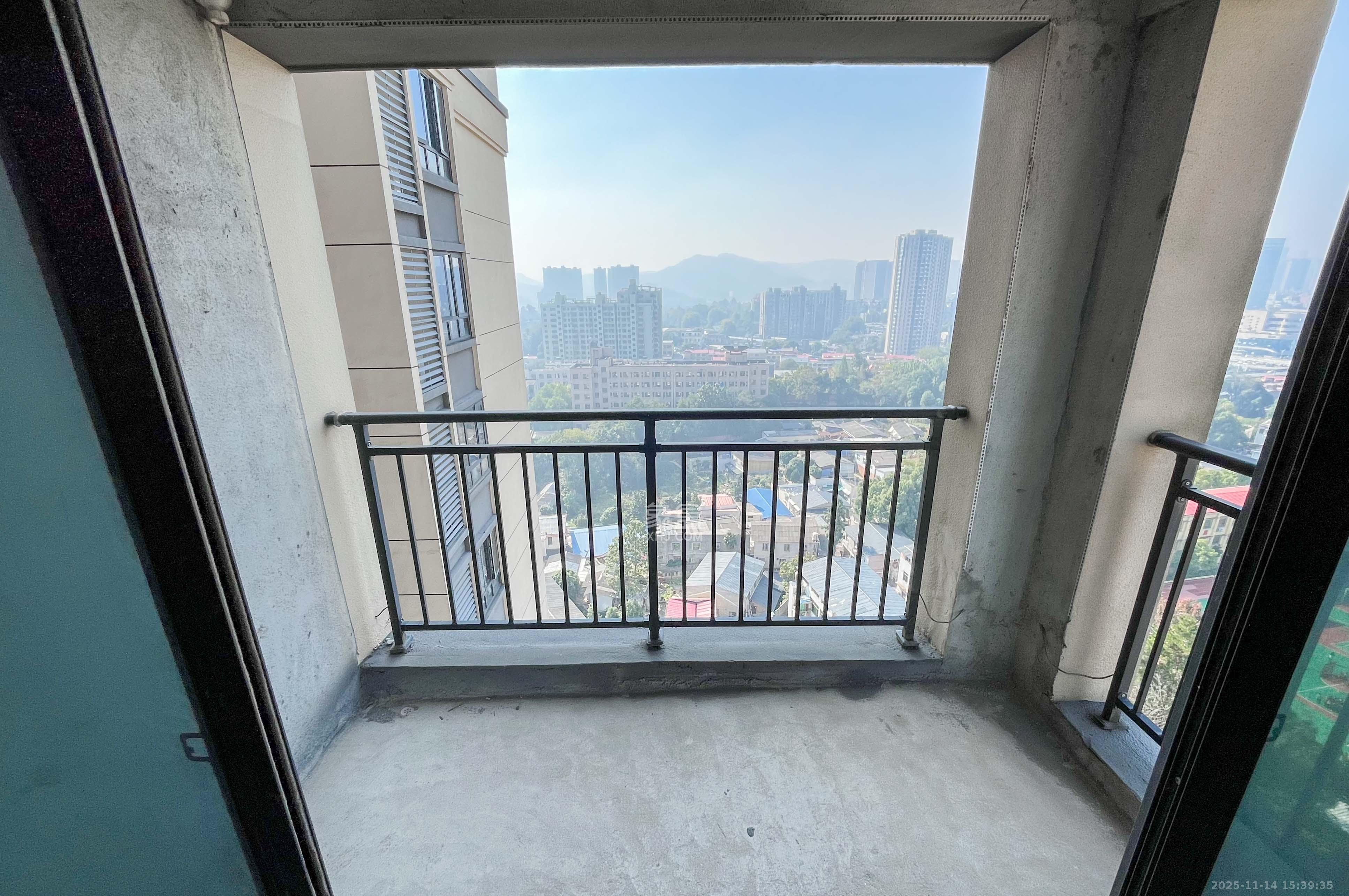 璞悦府 4室2厅2卫 146.0万 璞悦府 4室2厅2卫 146.0万其他