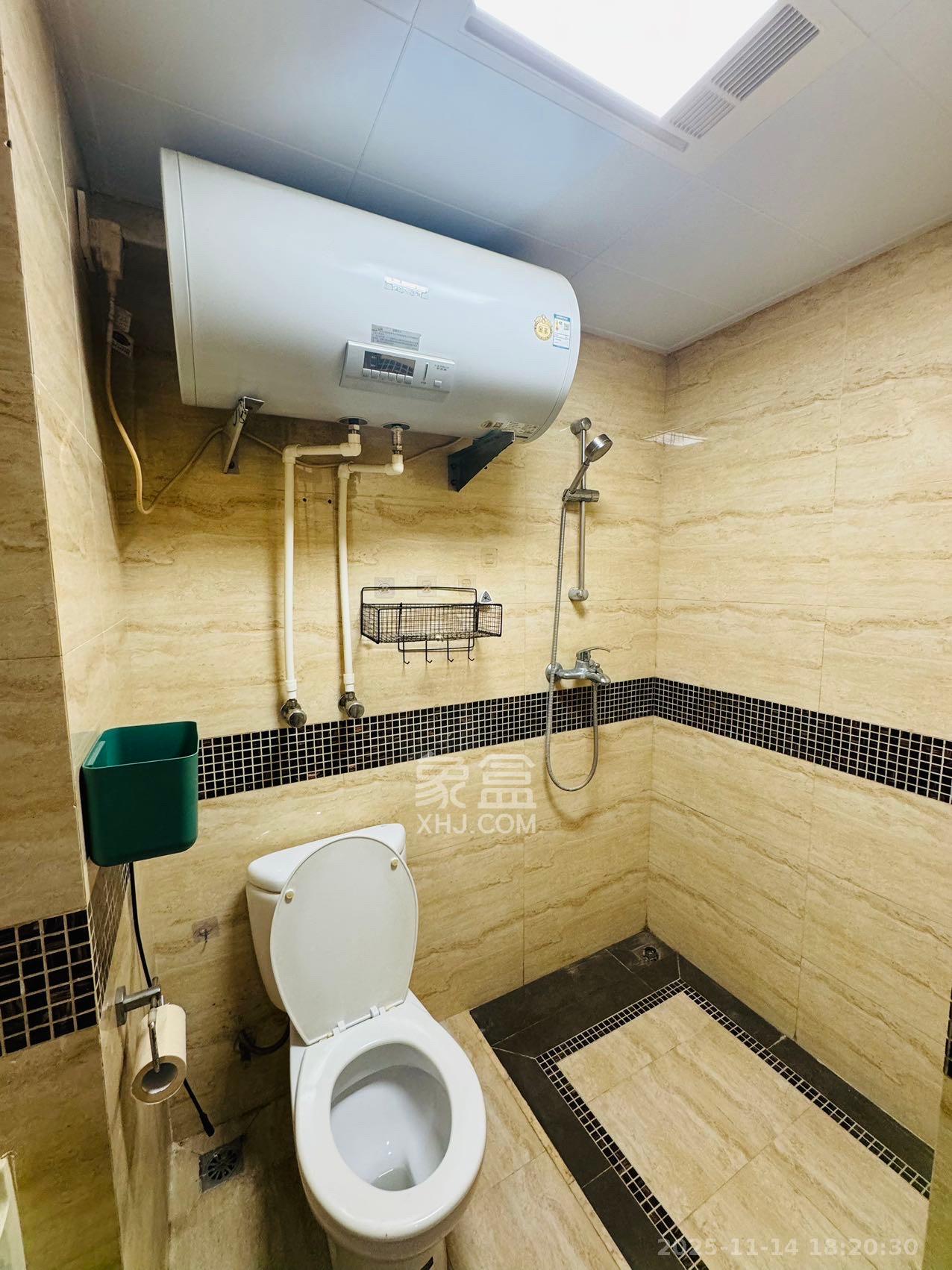 万科金域华府一期  1室1厅1卫    1500.0元/月室内图