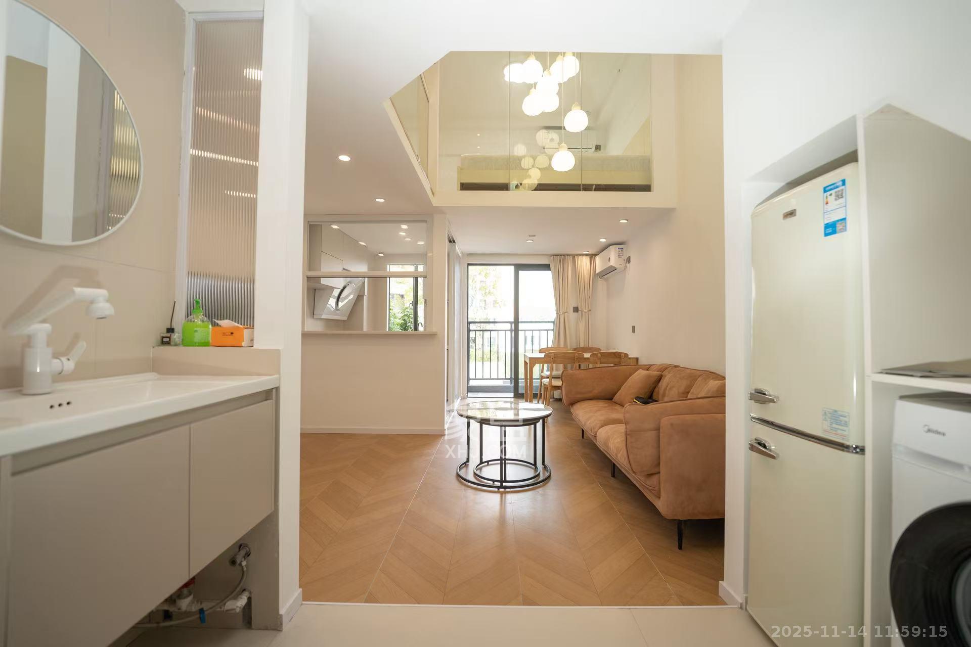 金地兰亭樾  2室1厅1卫    2500.0元/月室内图