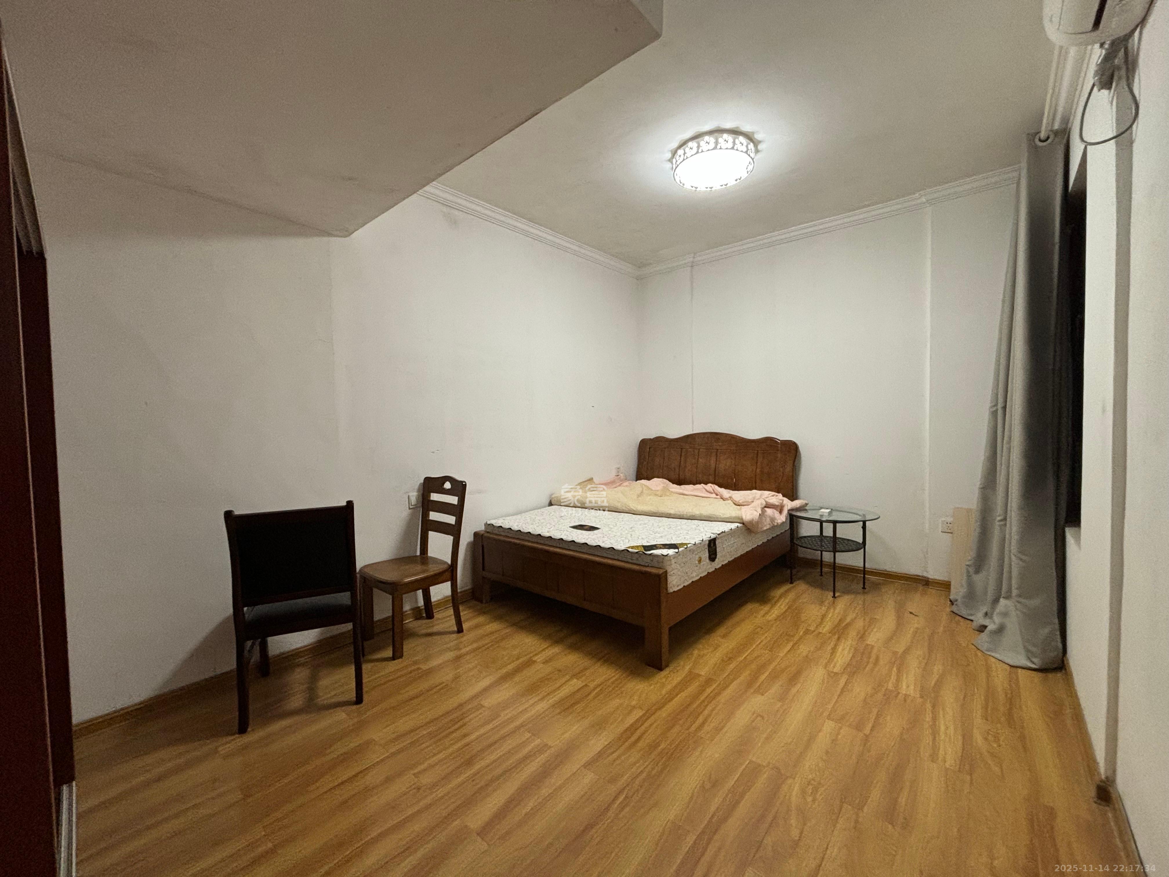 建发中央悦府  3室2厅1卫    2600.0元/月室内图