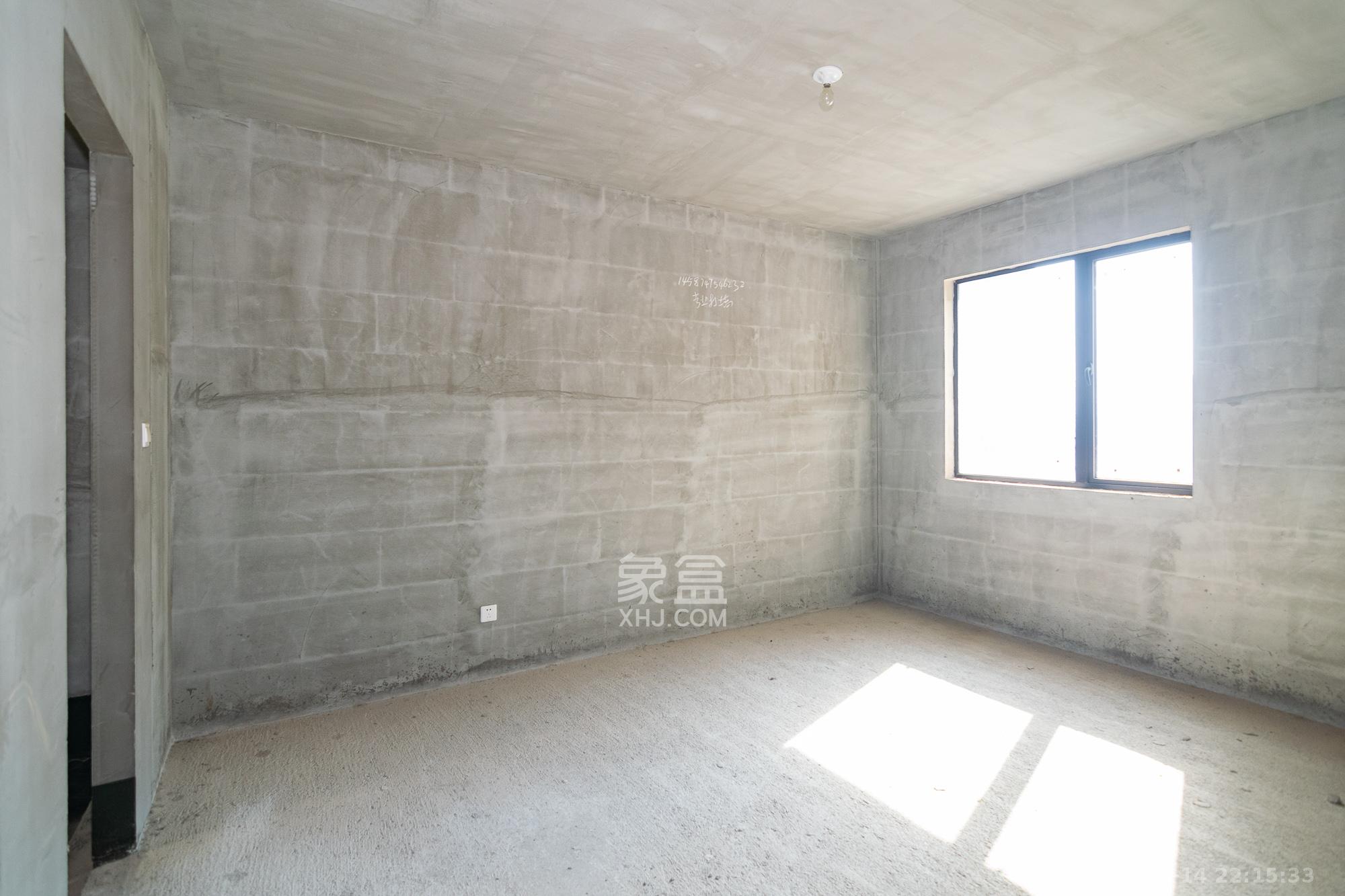 长房星珑湾 4室2厅2卫 65.0万 长房星珑湾 4室2厅2卫 65.0万卧室