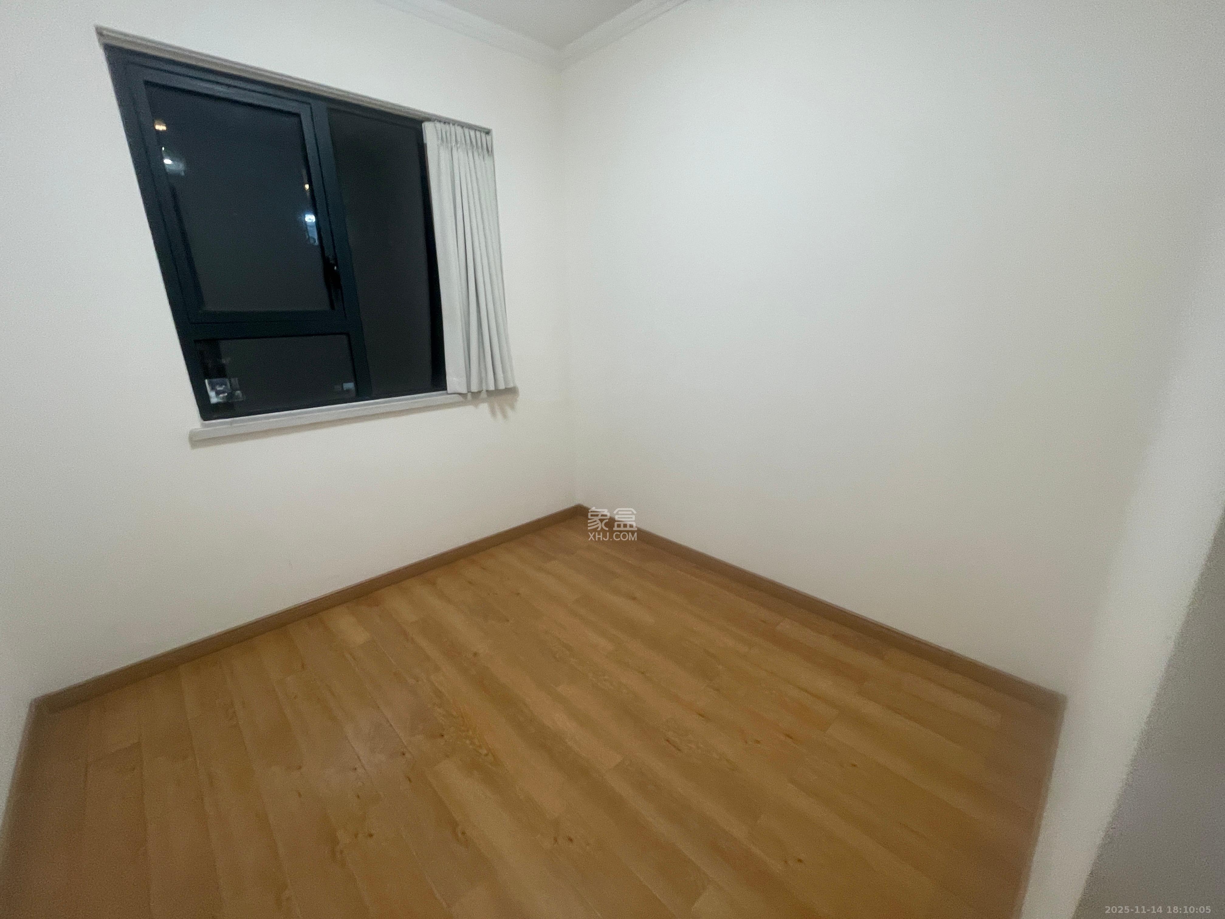 中建嘉和城凤凰台（中建瑞兴家园）  3室2厅2卫    2500.0元/月室内图