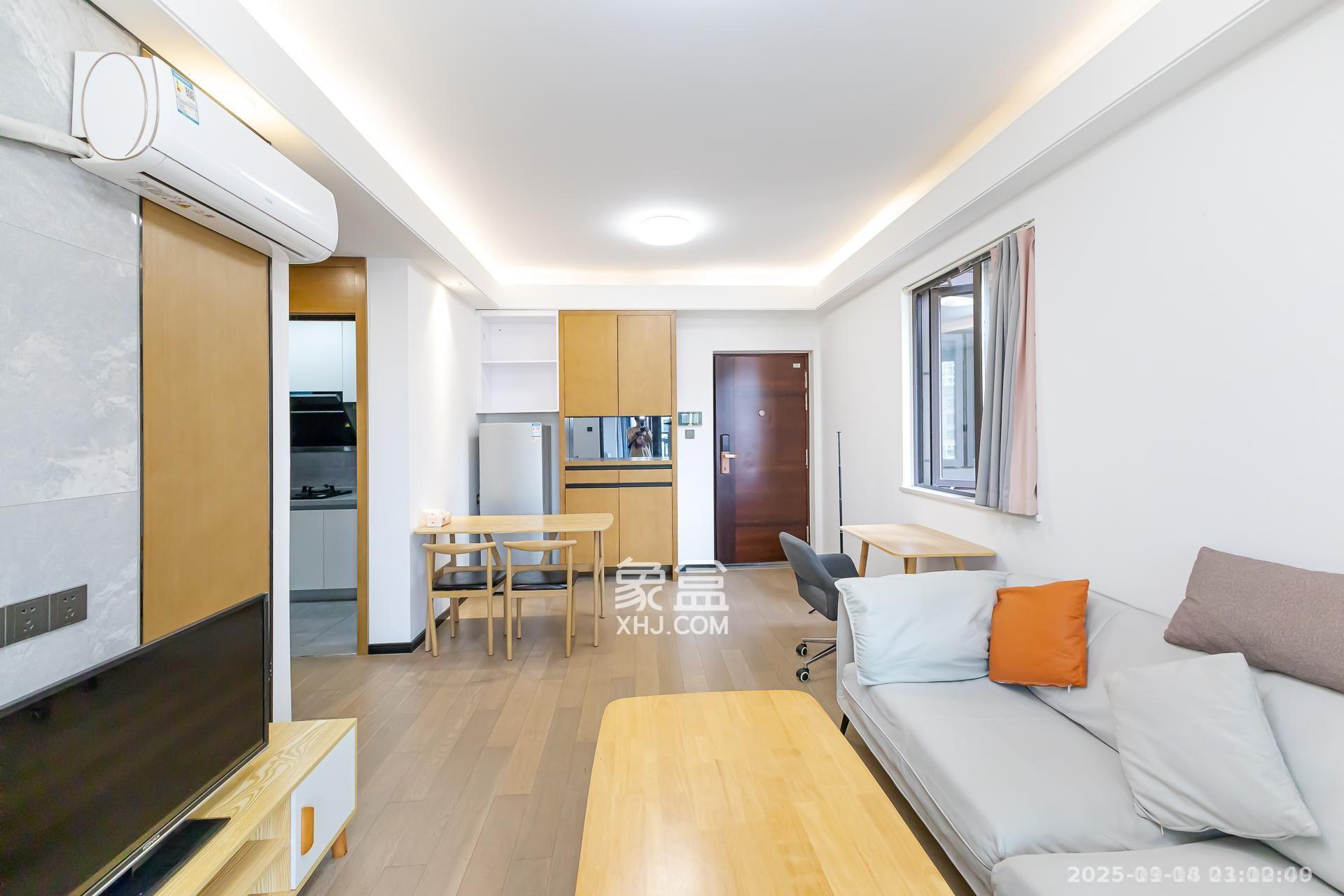 润和滨江府 1室1厅1卫 1700.0元/月 润和滨江府 1室1厅1卫 1700.0元/月室内图