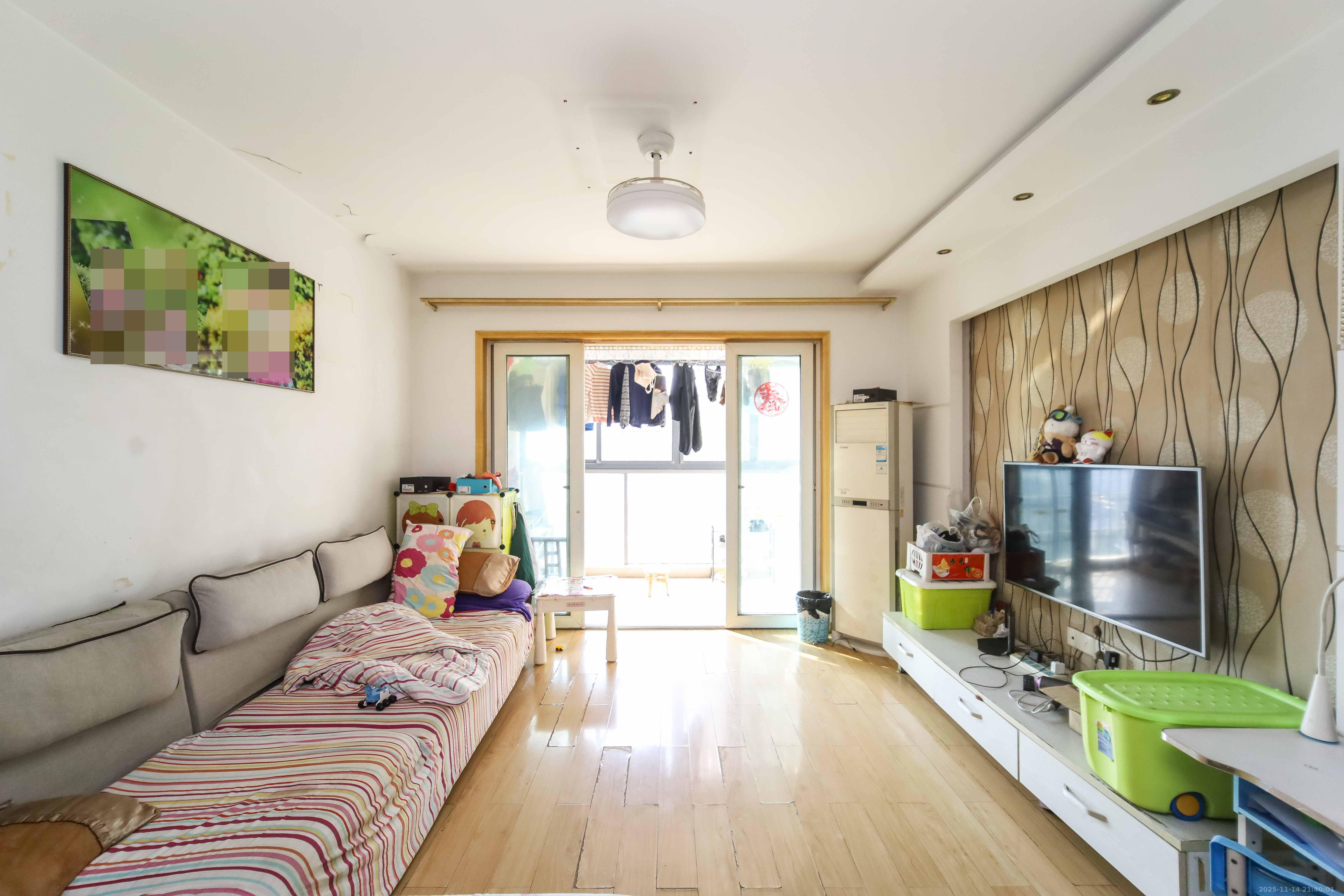 银港水晶城  2室2厅1卫    65.0万