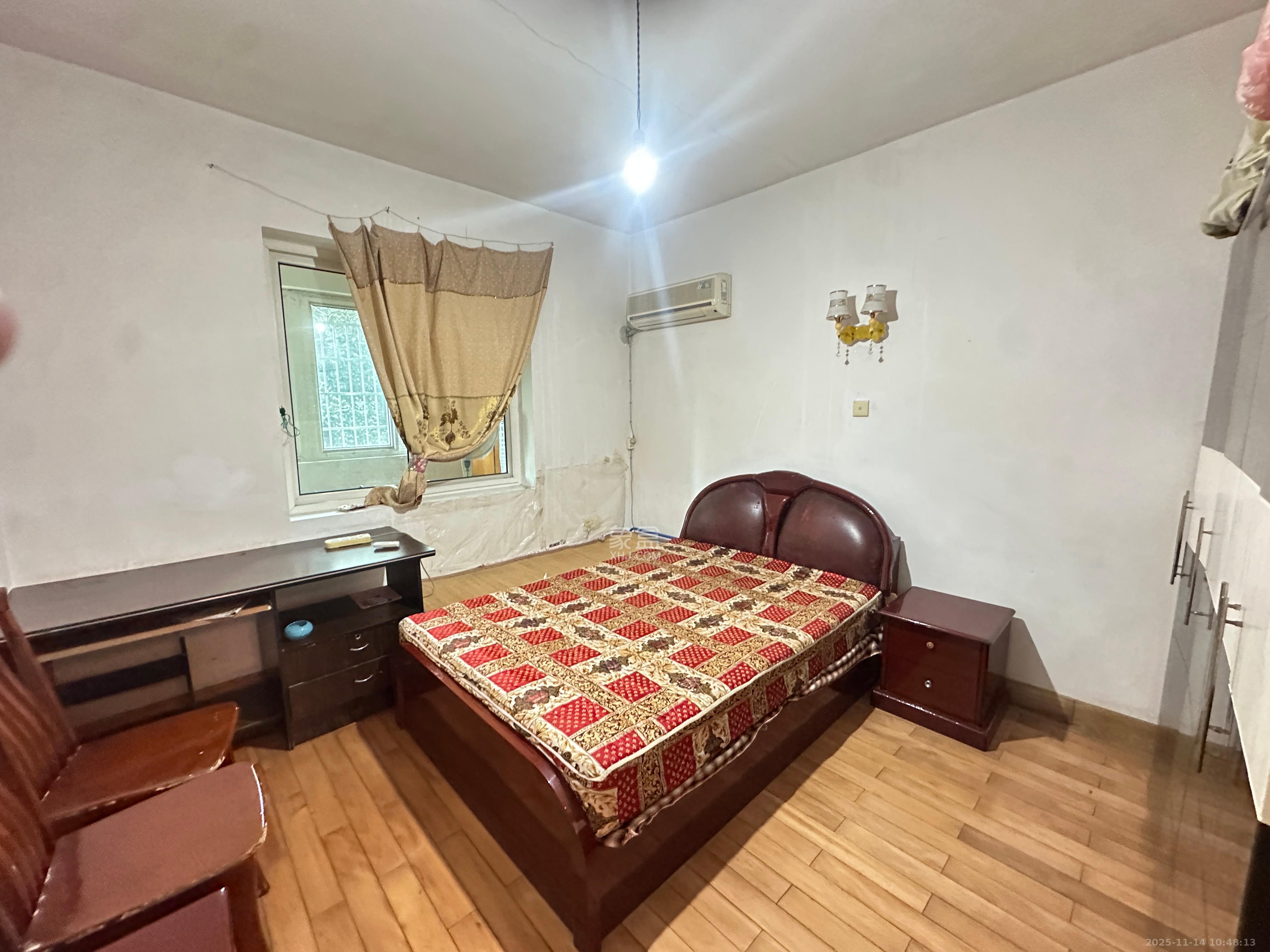 长沙理工大学黄土岭教职工住宅区 2室2厅1卫 1800.0元/月 长沙理工大学黄土岭教职工住宅区 2室2厅1卫 1800.0元/月室内图