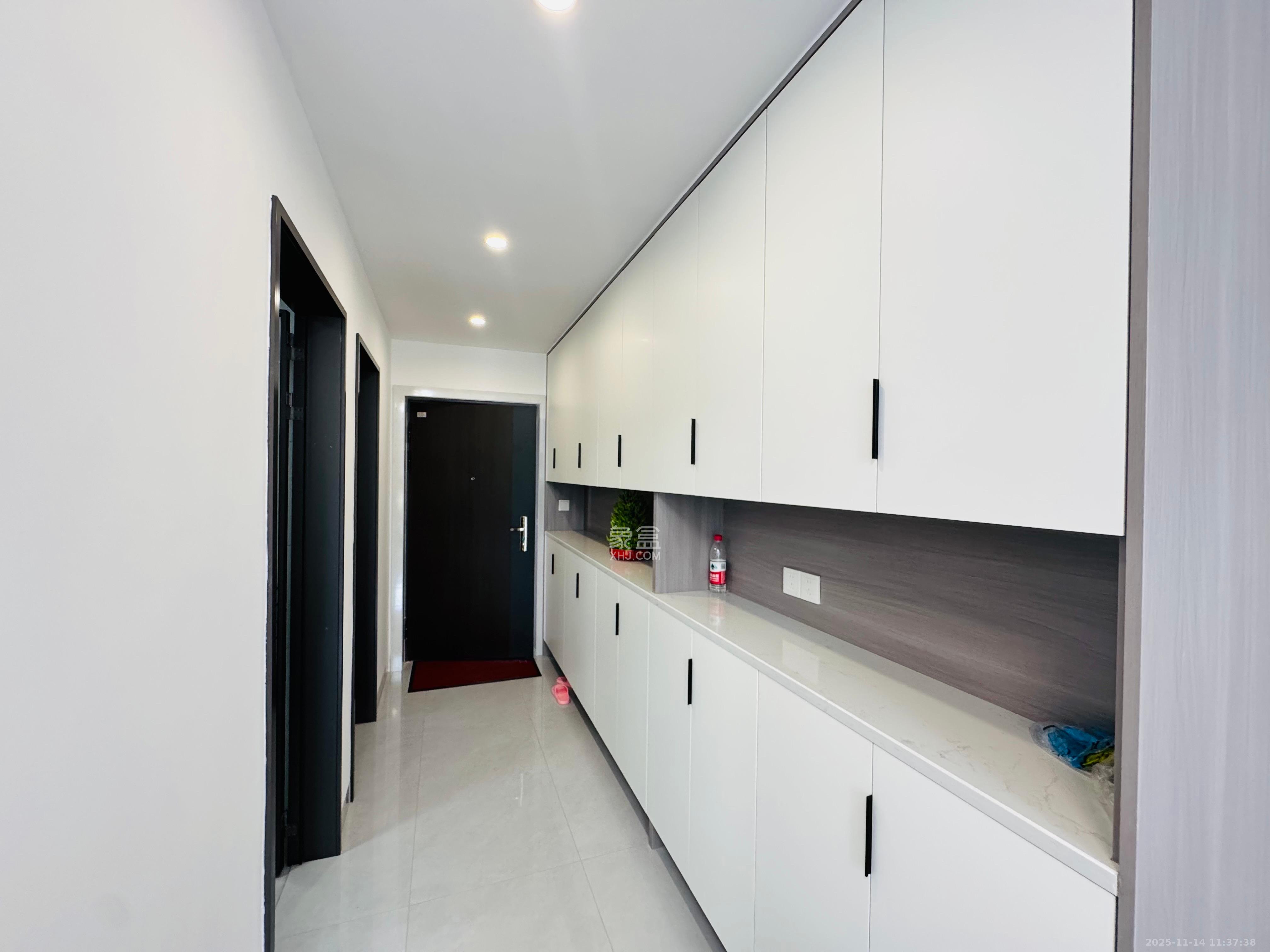 湖湘时代名邸公园壹号 2室1厅1卫 3000.0元/月 湖湘时代名邸公园壹号 2室1厅1卫 3000.0元/月室内图