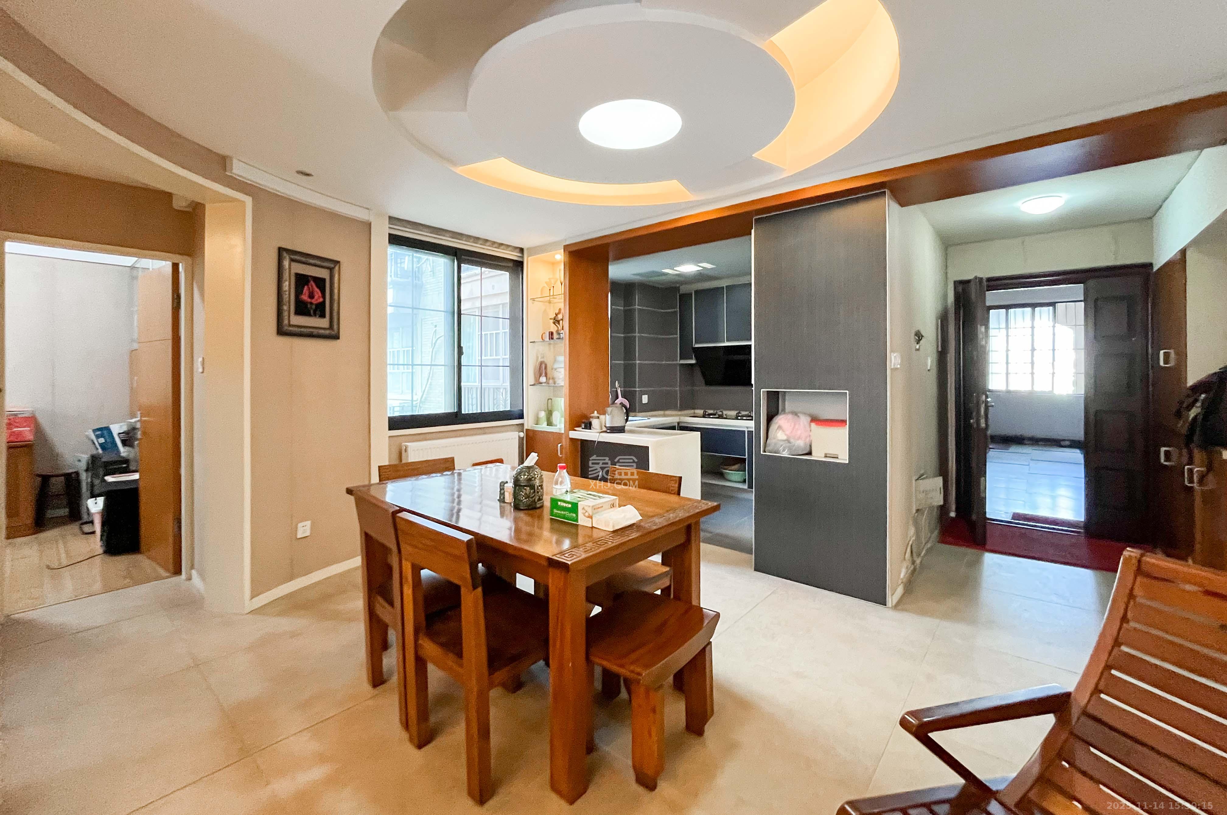 沁园春御院 3室2厅2卫 132.0万 沁园春御院 3室2厅2卫 132.0万其他