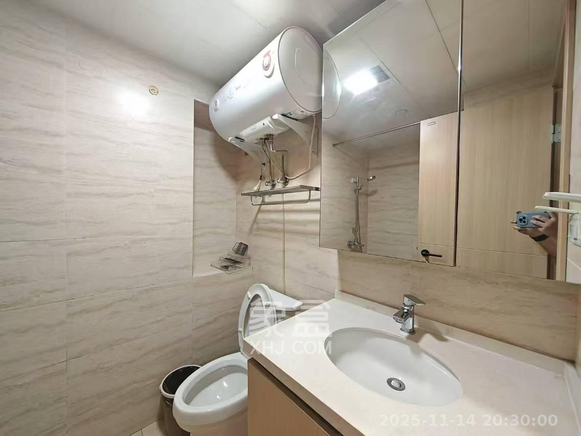 君合天玺 1室2厅1卫 1500.0元/月 君合天玺 1室2厅1卫 1500.0元/月室内图