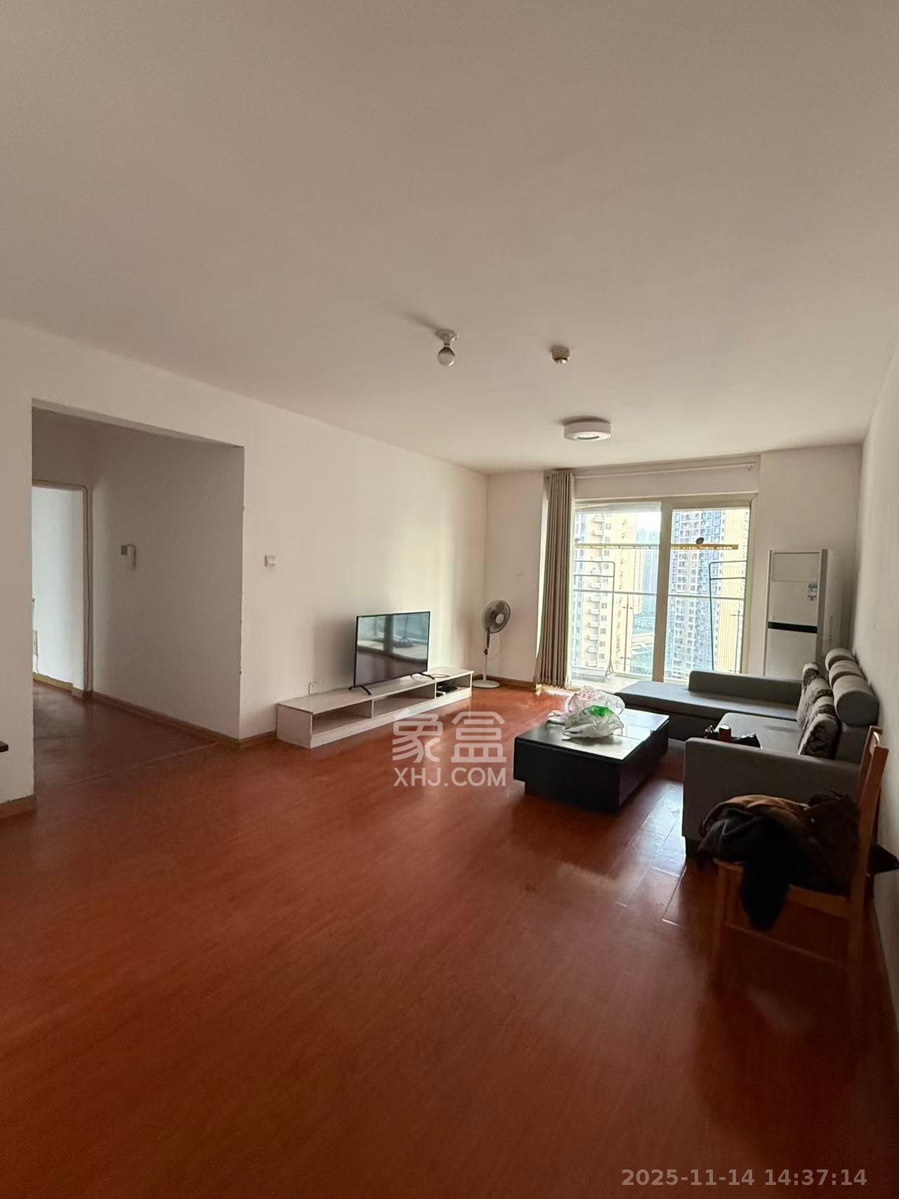 北辰三角洲E5区 3室2厅2卫 3500.0元/月 北辰三角洲E5区 3室2厅2卫 3500.0元/月室内图