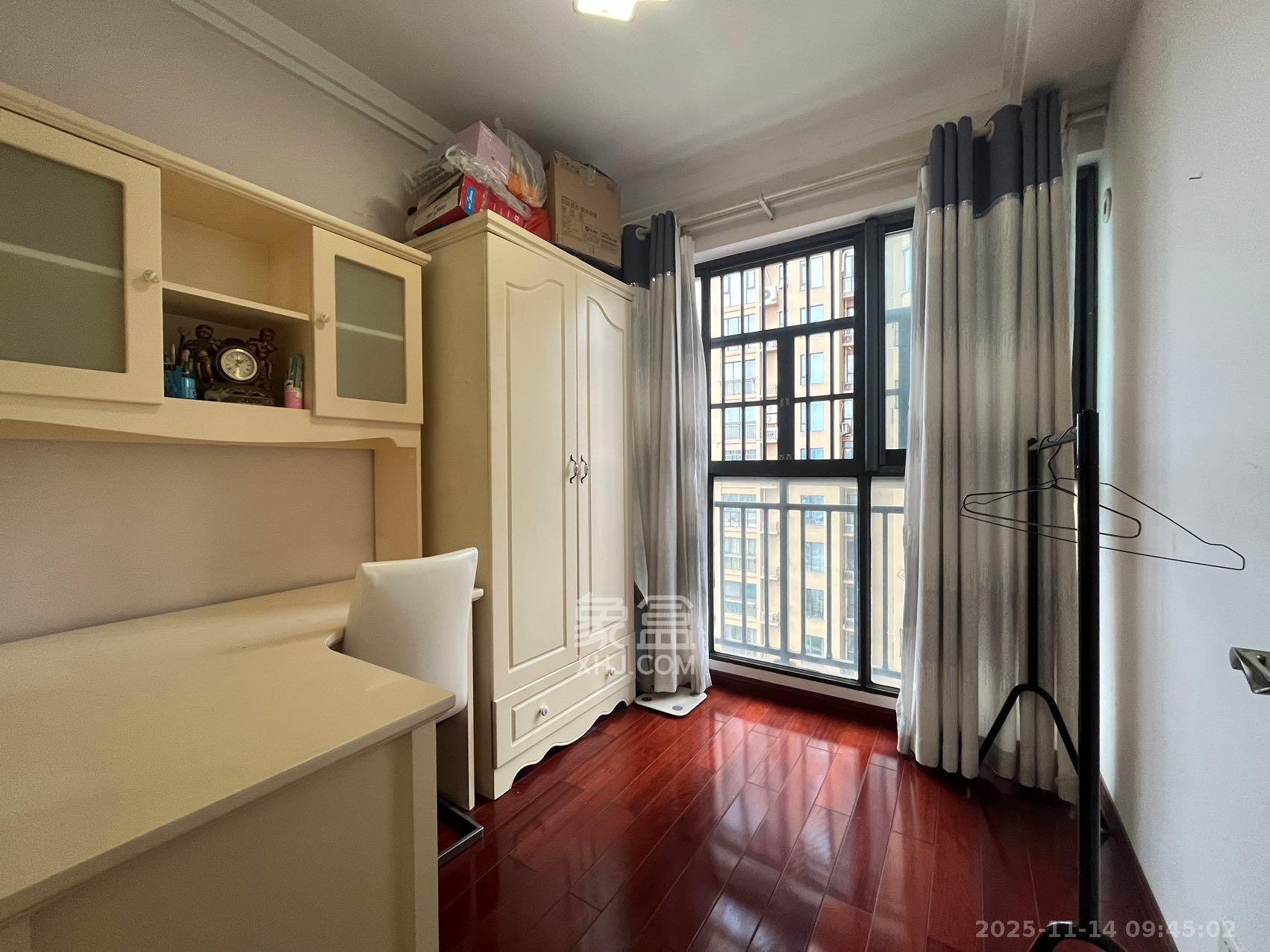 中一九骏(枫桥苑) 3室2厅1卫 2700.0元/月 中一九骏(枫桥苑) 3室2厅1卫 2700.0元/月室内图